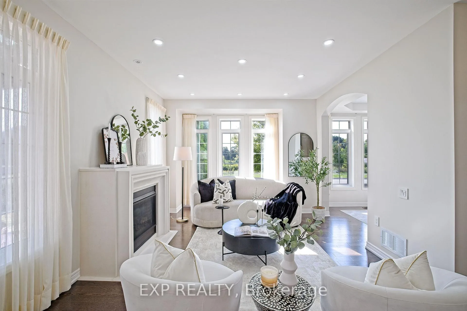 Photo 14 of 520 Dougall Avenue E, Caledon, Rural Caledon — HOMEH