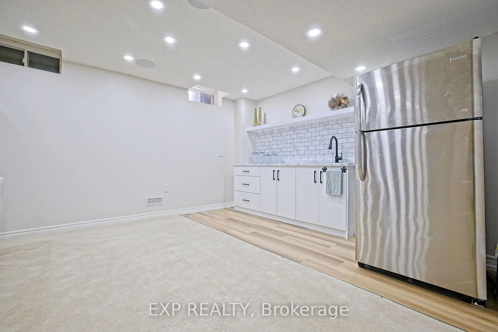 Photo 26 of 520 Dougall Avenue E, Caledon, Rural Caledon — HOMEH
