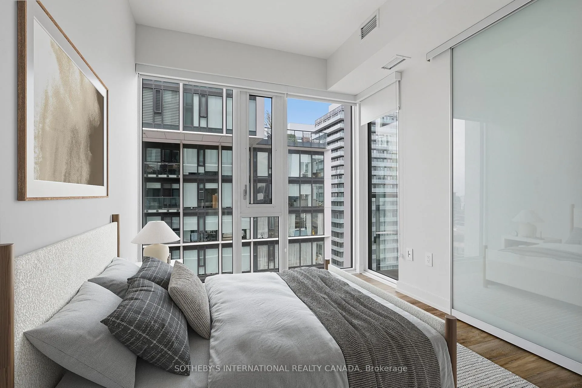 Photo 8 of Unit 2108, 158 Front Street, Toronto, Moss Park — HOMEH
