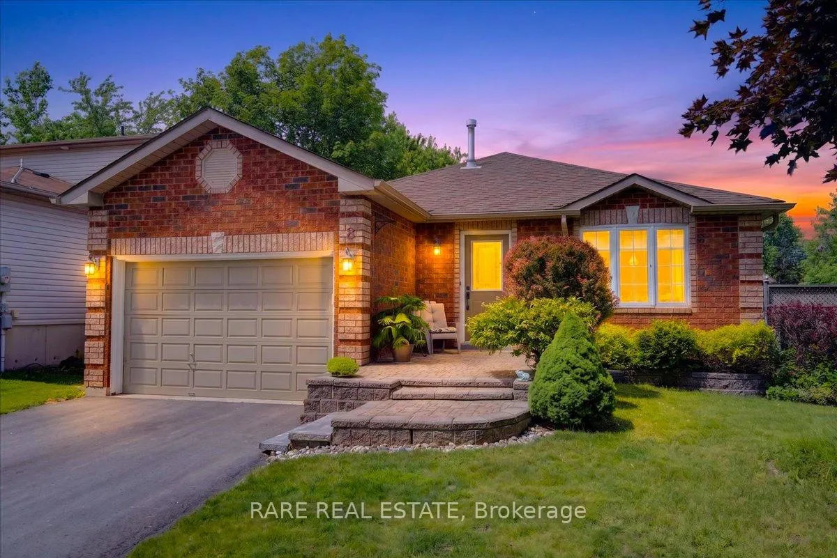 Photo 1 of 8 Whitehorn Crescent, Barrie, Holly — HOMEH