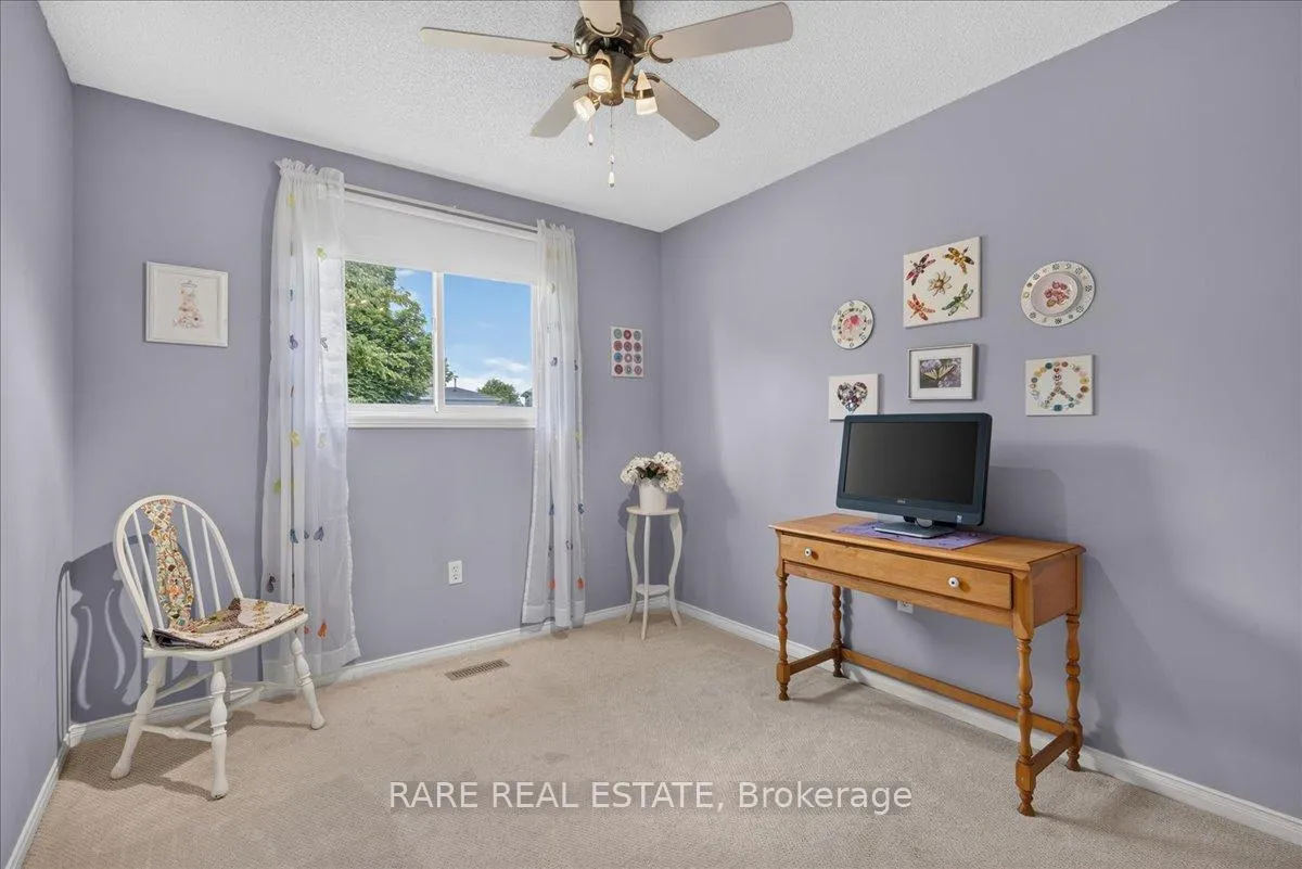 Photo 15 of 8 Whitehorn Crescent, Barrie, Holly — HOMEH