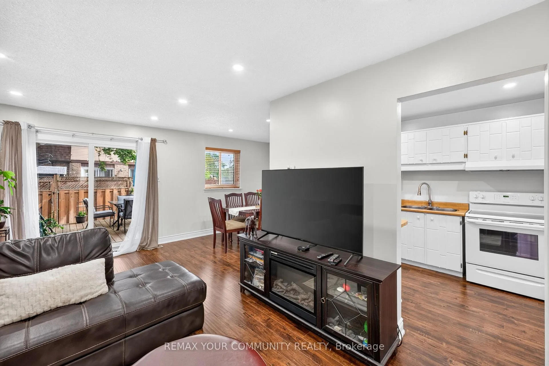 Photo 14 of Unit 11, 93 Hansen Road, Brampton, Madoc — HOMEH
