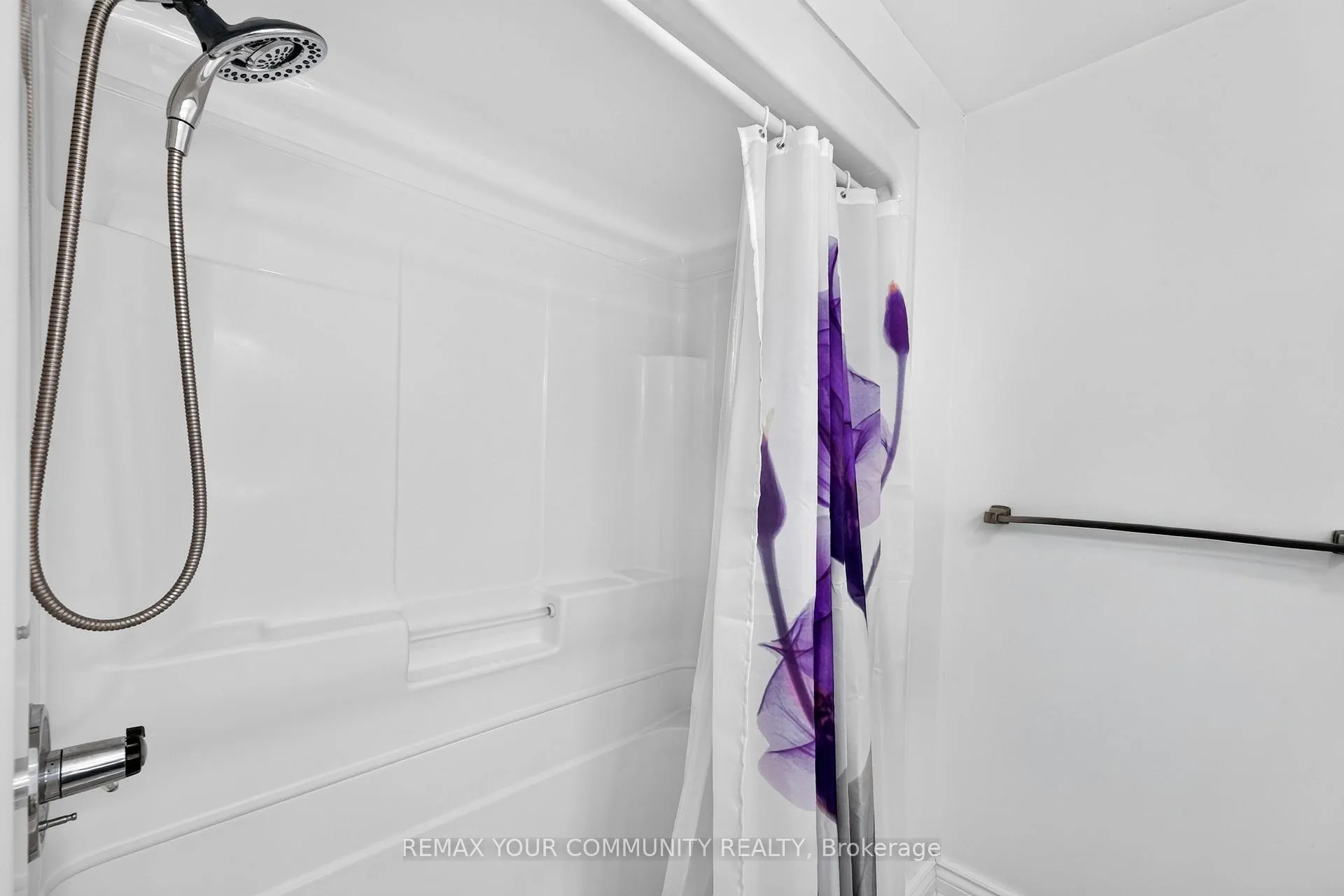 Photo 23 of Unit 11, 93 Hansen Road, Brampton, Madoc — HOMEH