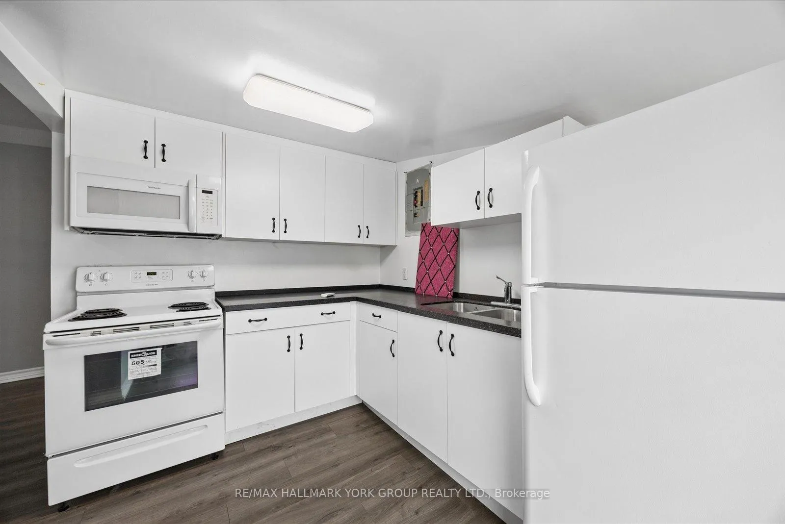 Photo 18 of 116B High Street, Georgina, Sutton & Jackson's Point — HOMEH