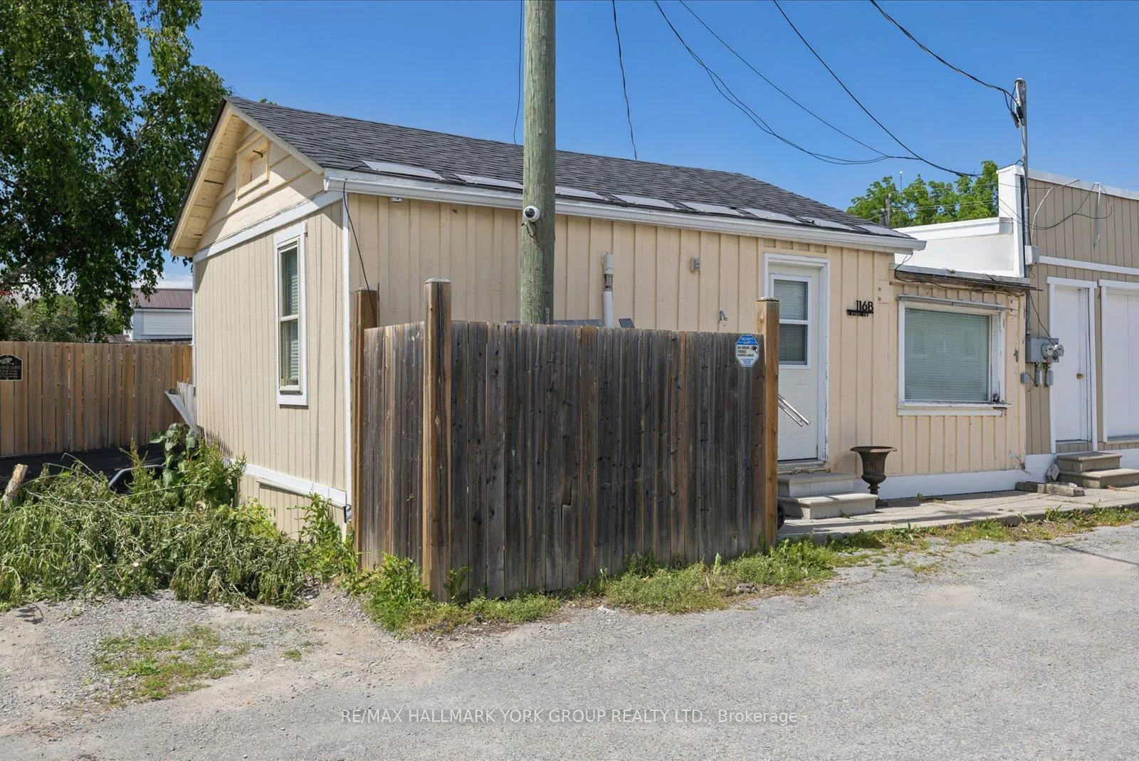 Photo 25 of 116B High Street, Georgina, Sutton & Jackson's Point — HOMEH