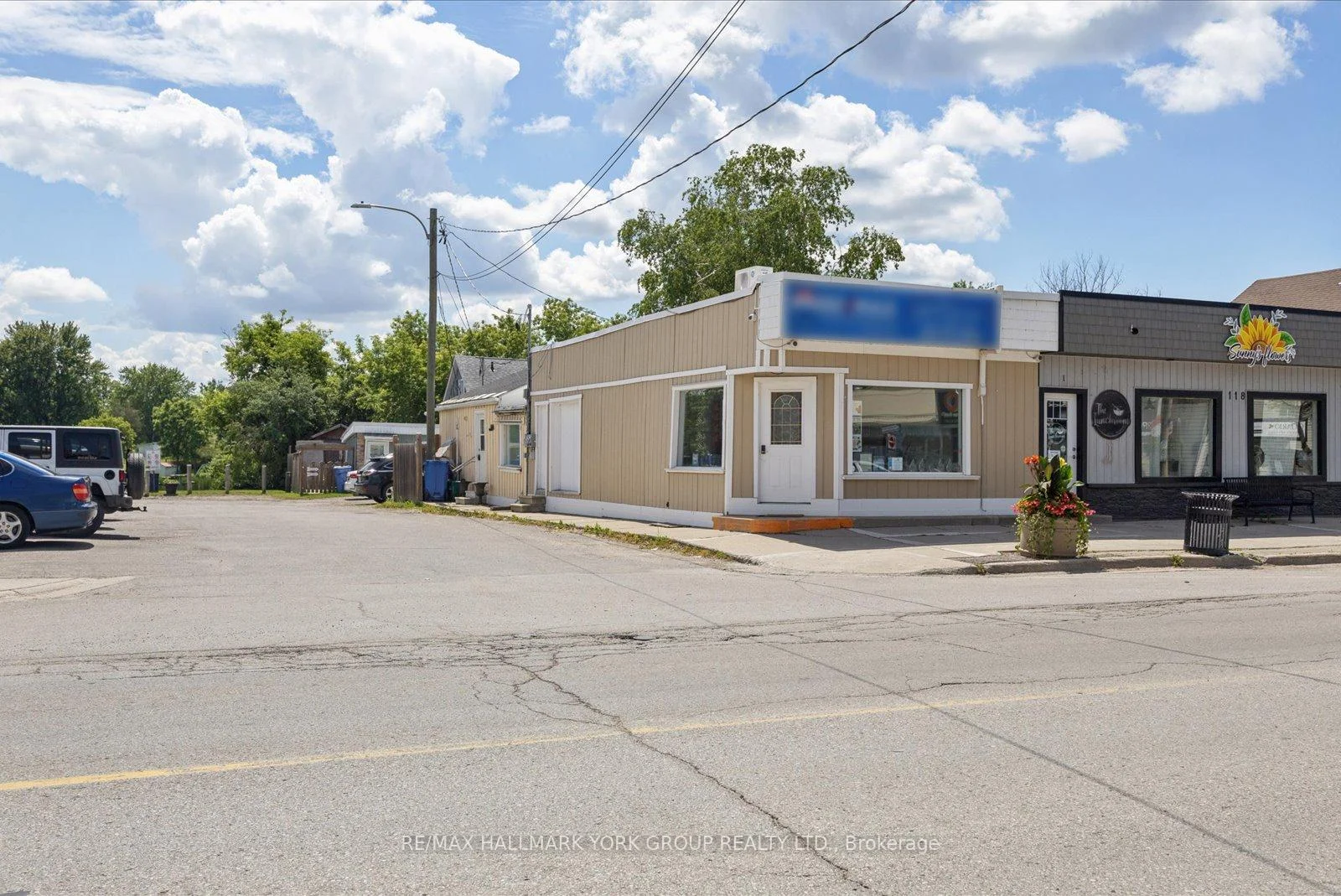 Photo 3 of 116B High Street, Georgina, Sutton & Jackson's Point — HOMEH