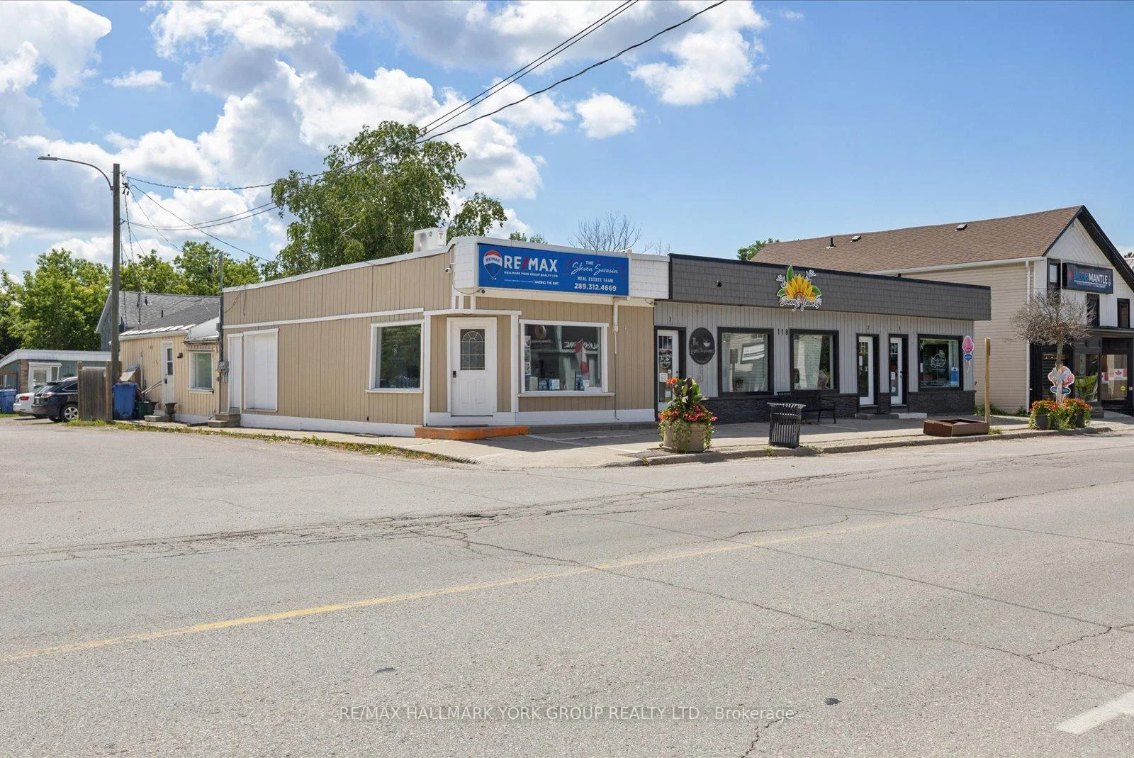 Photo 4 of 116B High Street, Georgina, Sutton & Jackson's Point — HOMEH