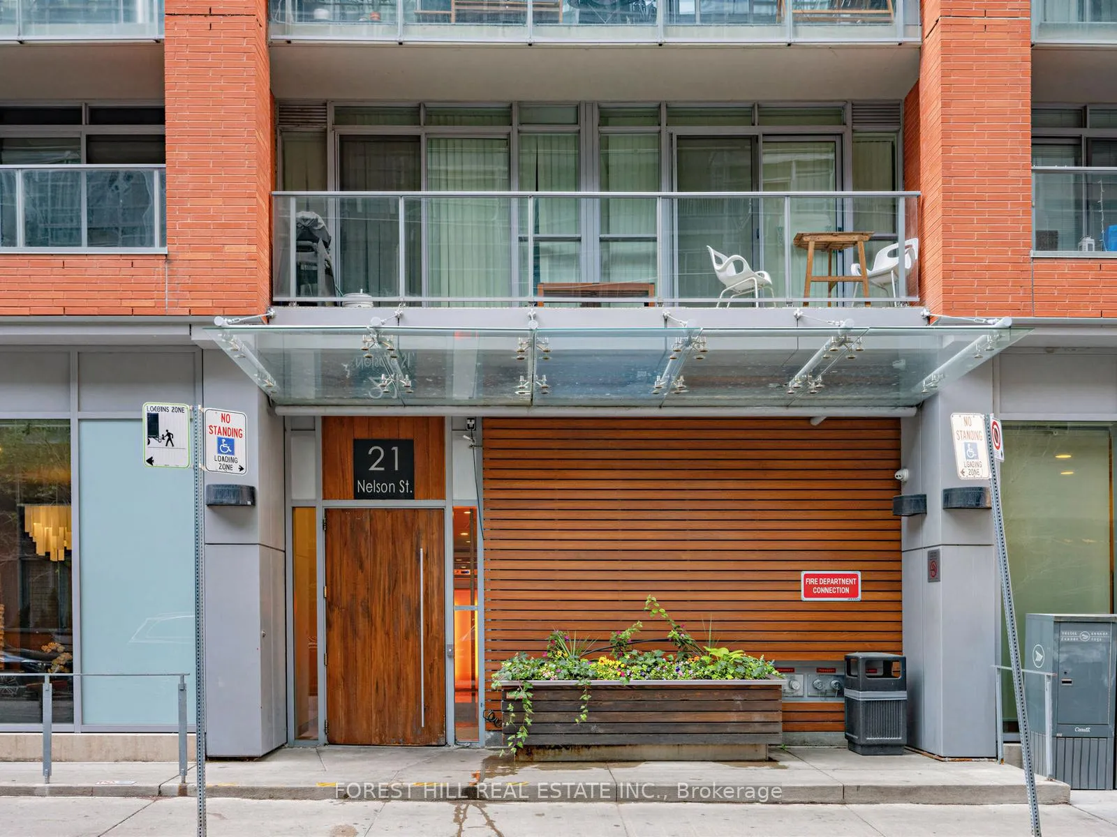 Photo 1 of Unit 1019, 21 Nelson Street, Toronto, Waterfront Communities — HOMEH