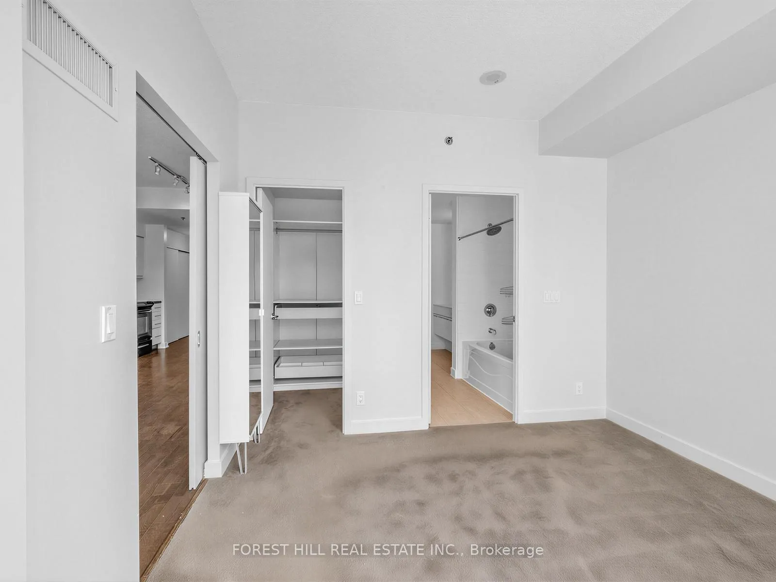 Photo 23 of Unit 1019, 21 Nelson Street, Toronto, Waterfront Communities — HOMEH
