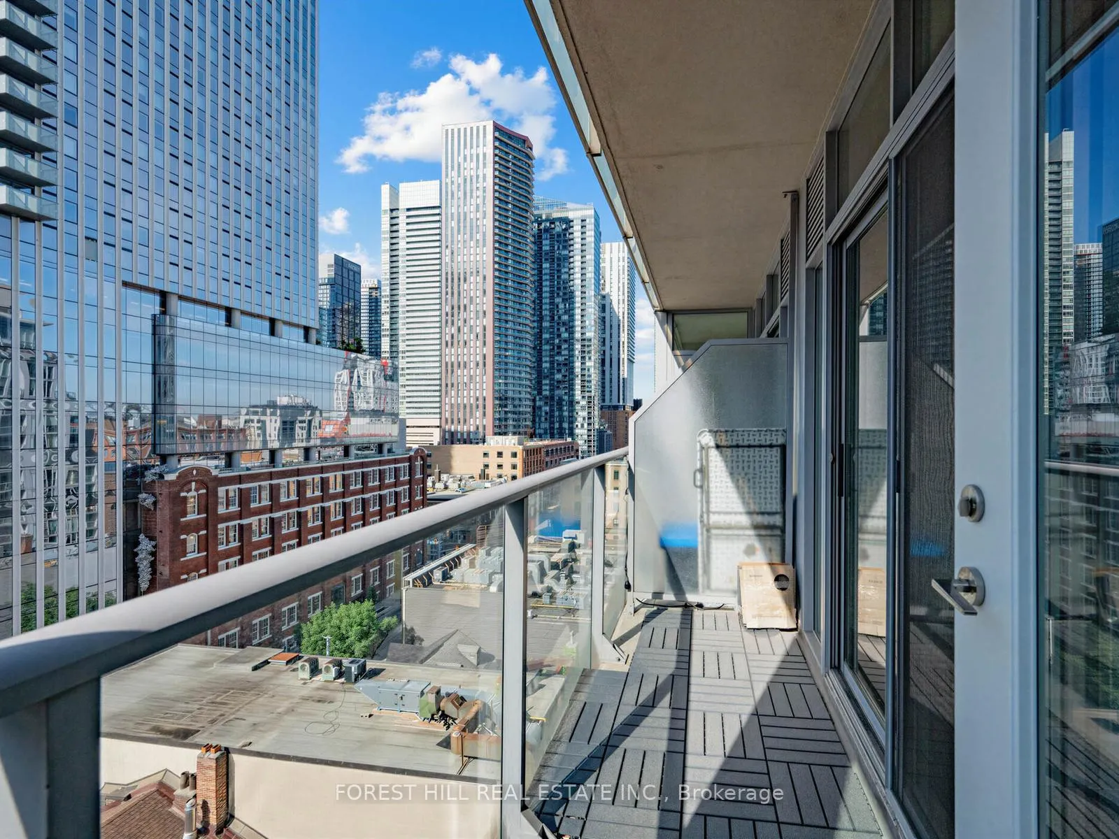 Photo 31 of Unit 1019, 21 Nelson Street, Toronto, Waterfront Communities — HOMEH