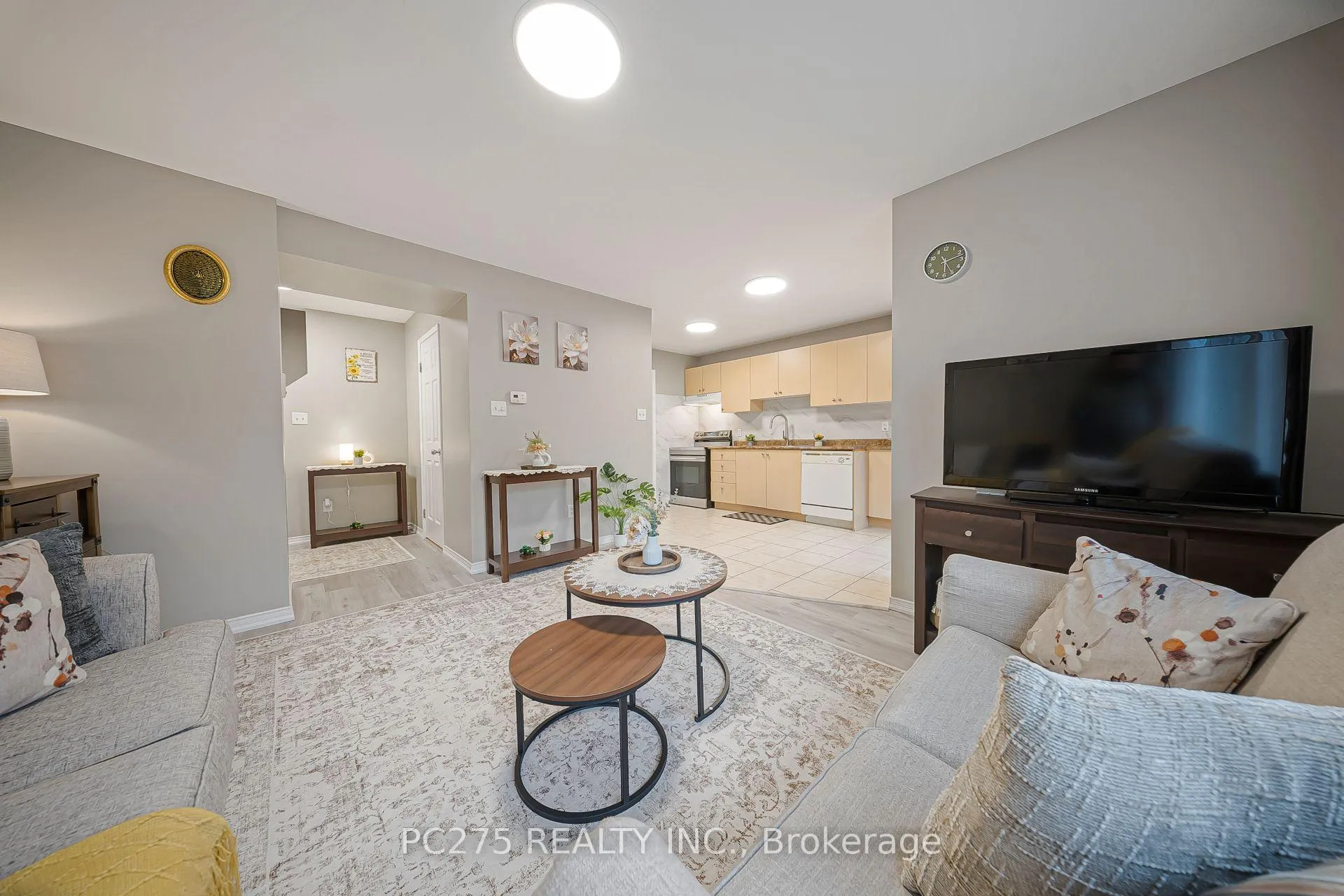 Photo 16 of Unit E37, 12 Holborn Drive, Kitchener, Stanley Park — HOMEH