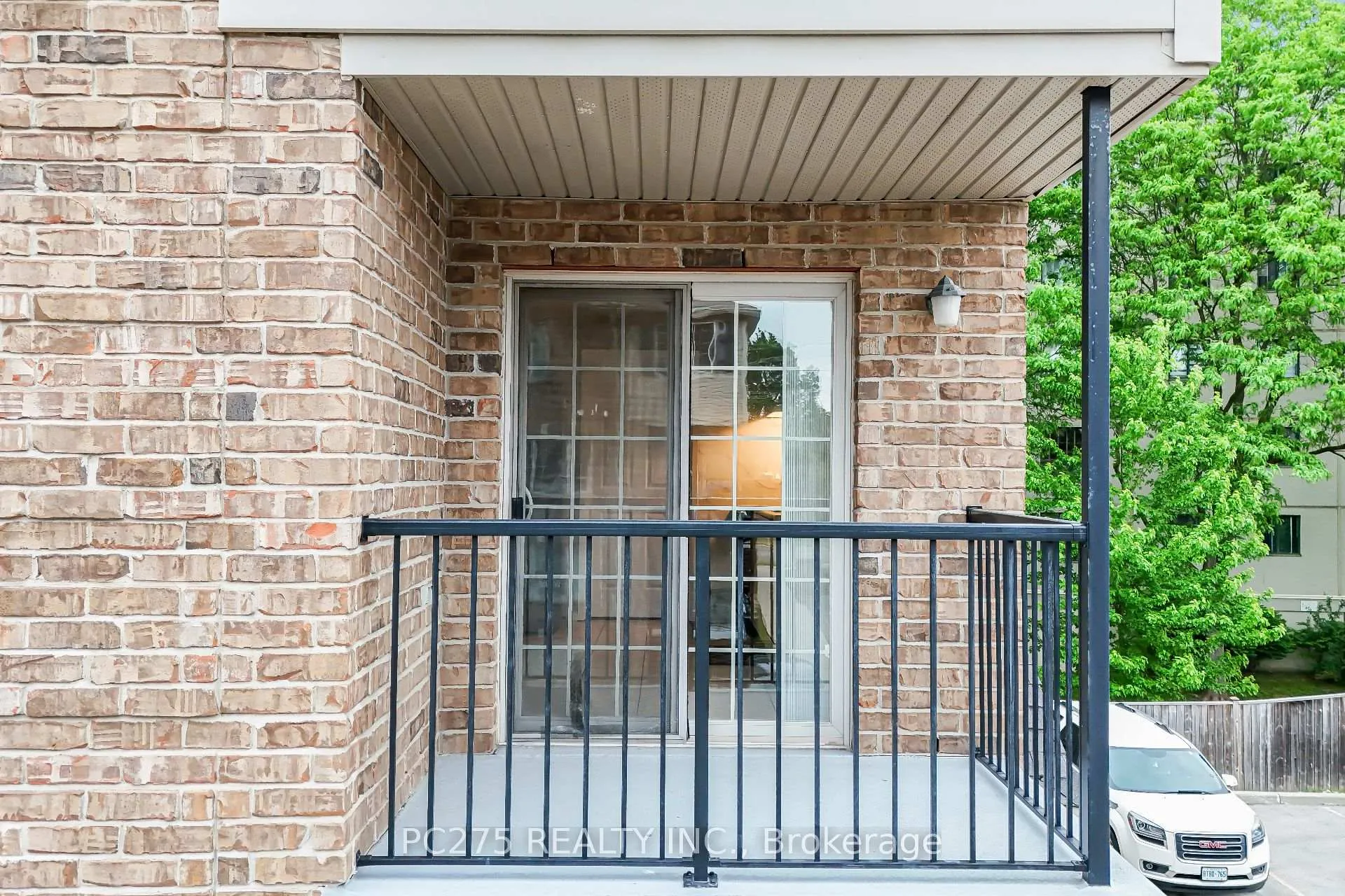 Photo 22 of Unit E37, 12 Holborn Drive, Kitchener, Stanley Park — HOMEH