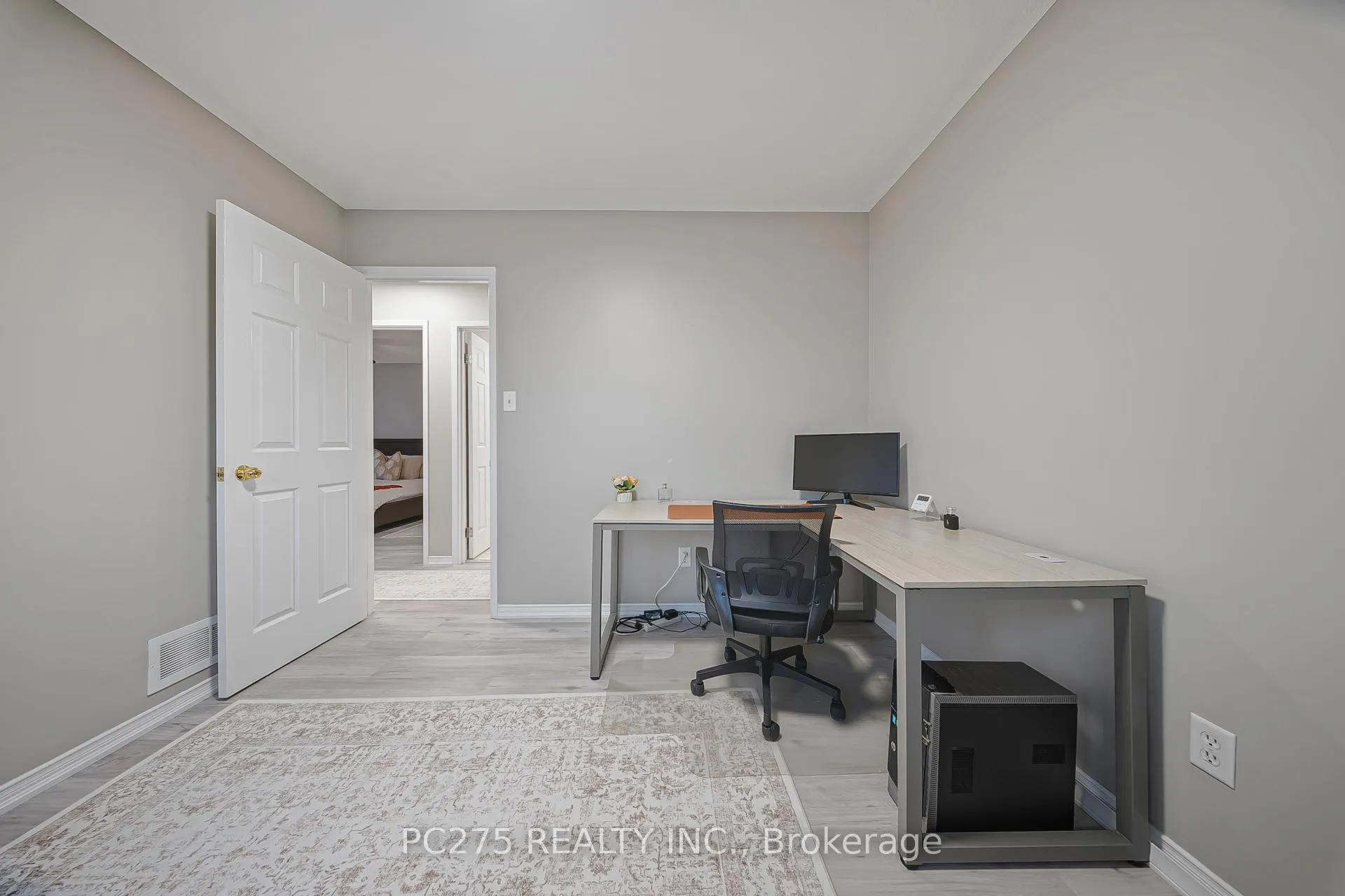 Photo 34 of Unit E37, 12 Holborn Drive, Kitchener, Stanley Park — HOMEH