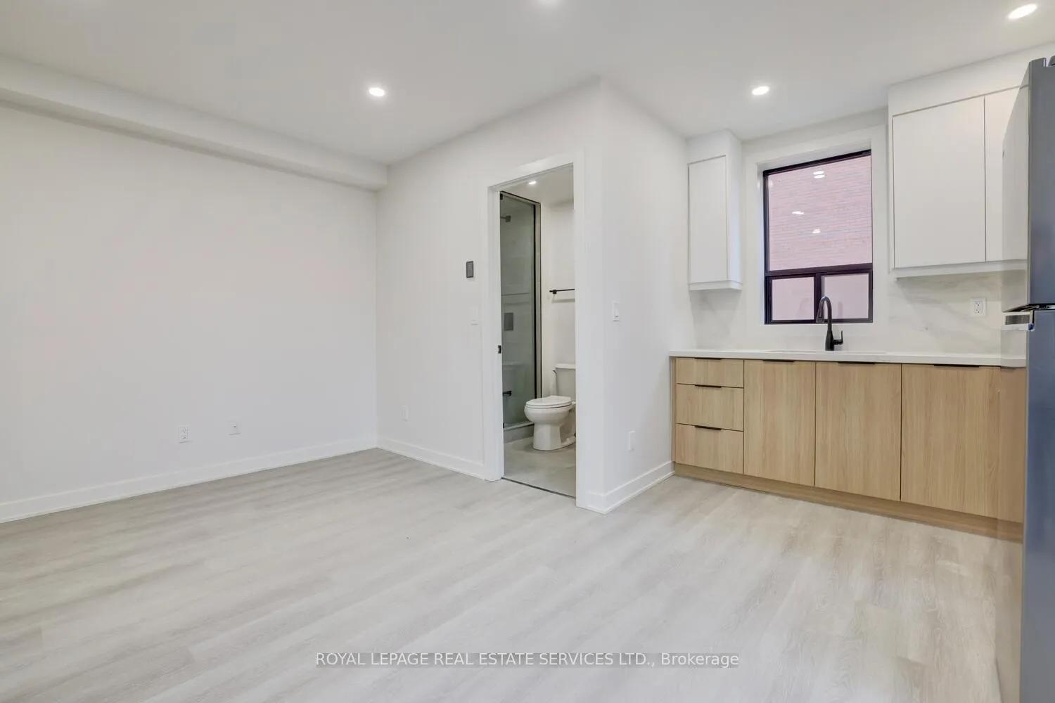 Photo 7 of Unit 9, 20 Duke Street, Hamilton, Durand — HOMEH