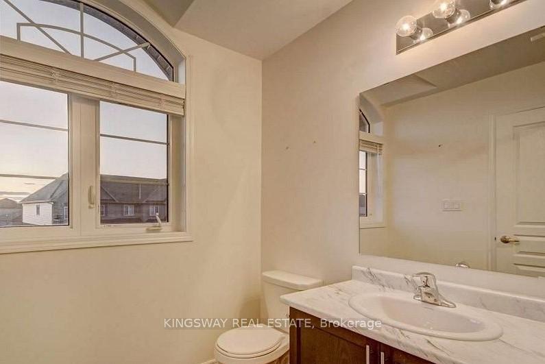 Photo 7 of 16 Bradbury Road, Hamilton, Stoney Creek Mountain — HOMEH