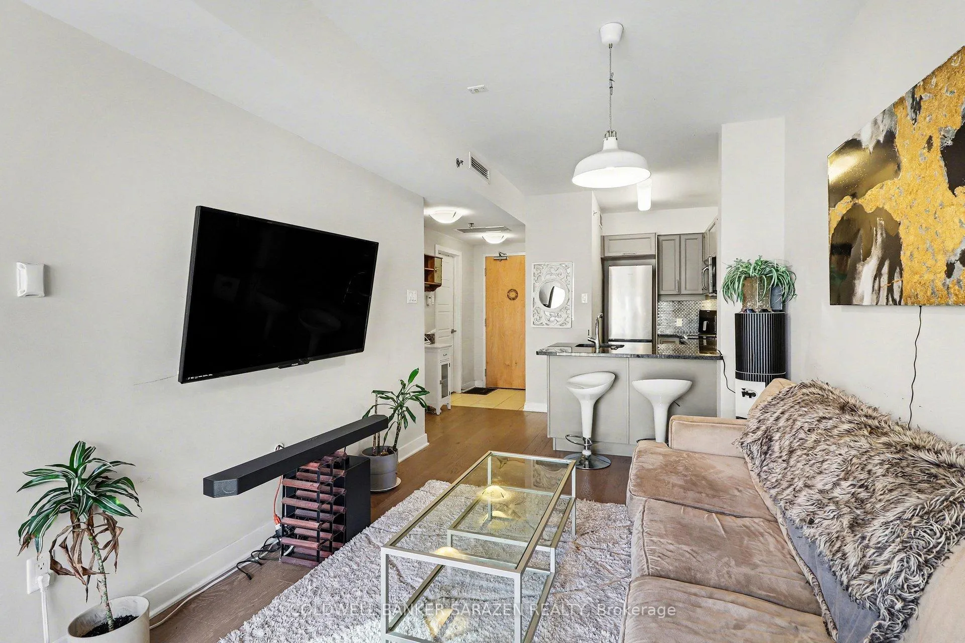 Photo 17 of Unit 405, 300 Lett Street, Ottawa, West Centre Town — HOMEH