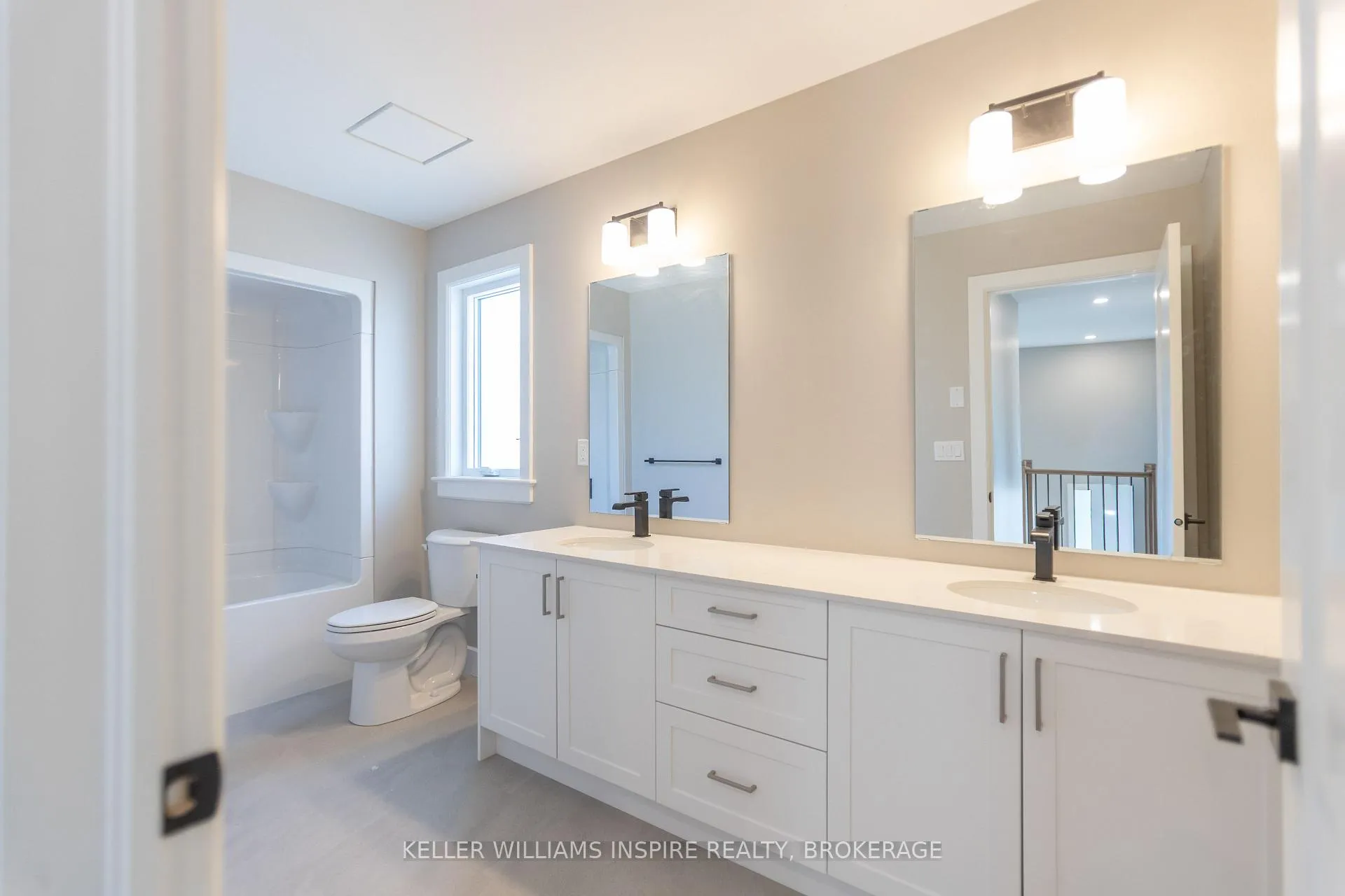 Photo 15 of 128 McDonough Crescent, Loyalist, Amherstview — HOMEH
