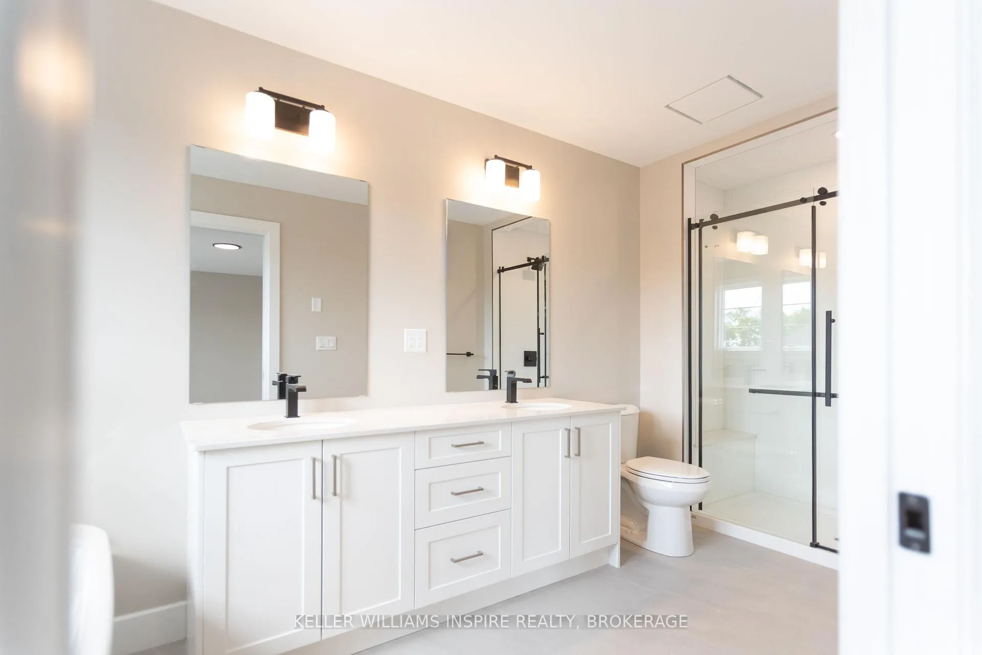 Photo 20 of 128 McDonough Crescent, Loyalist, Amherstview — HOMEH