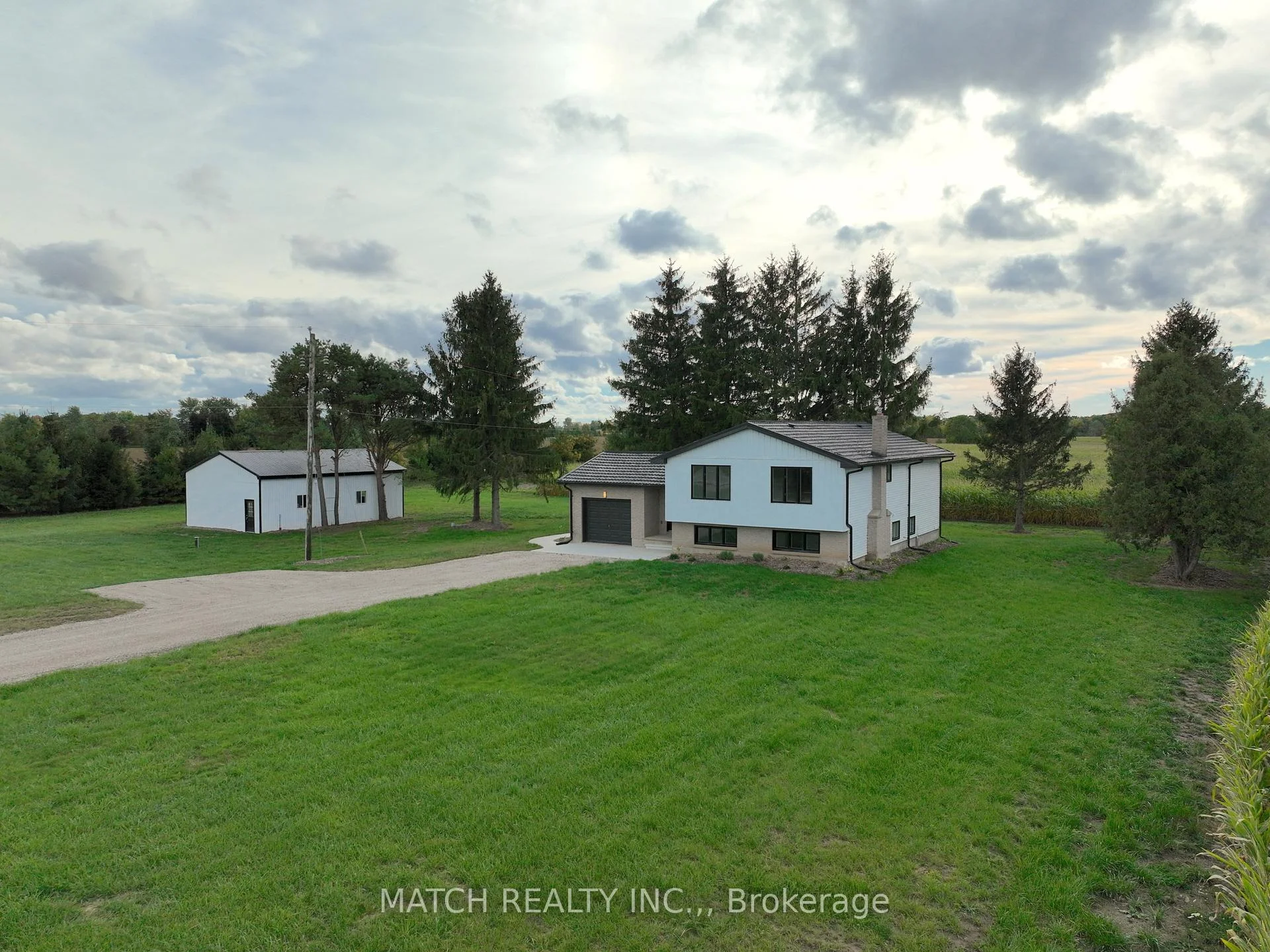 Photo of 5583 Carriage Road