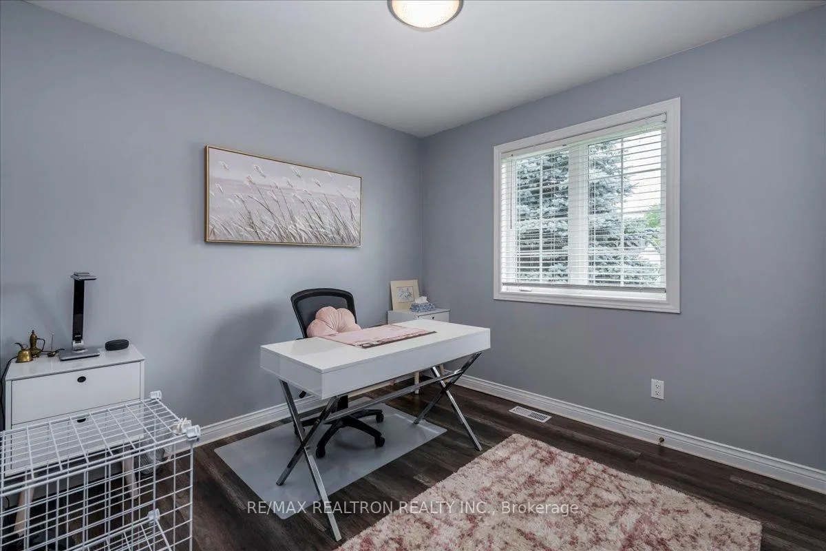 Photo 16 of 4 Templeton Drive, Clearview, New Lowell — HOMEH