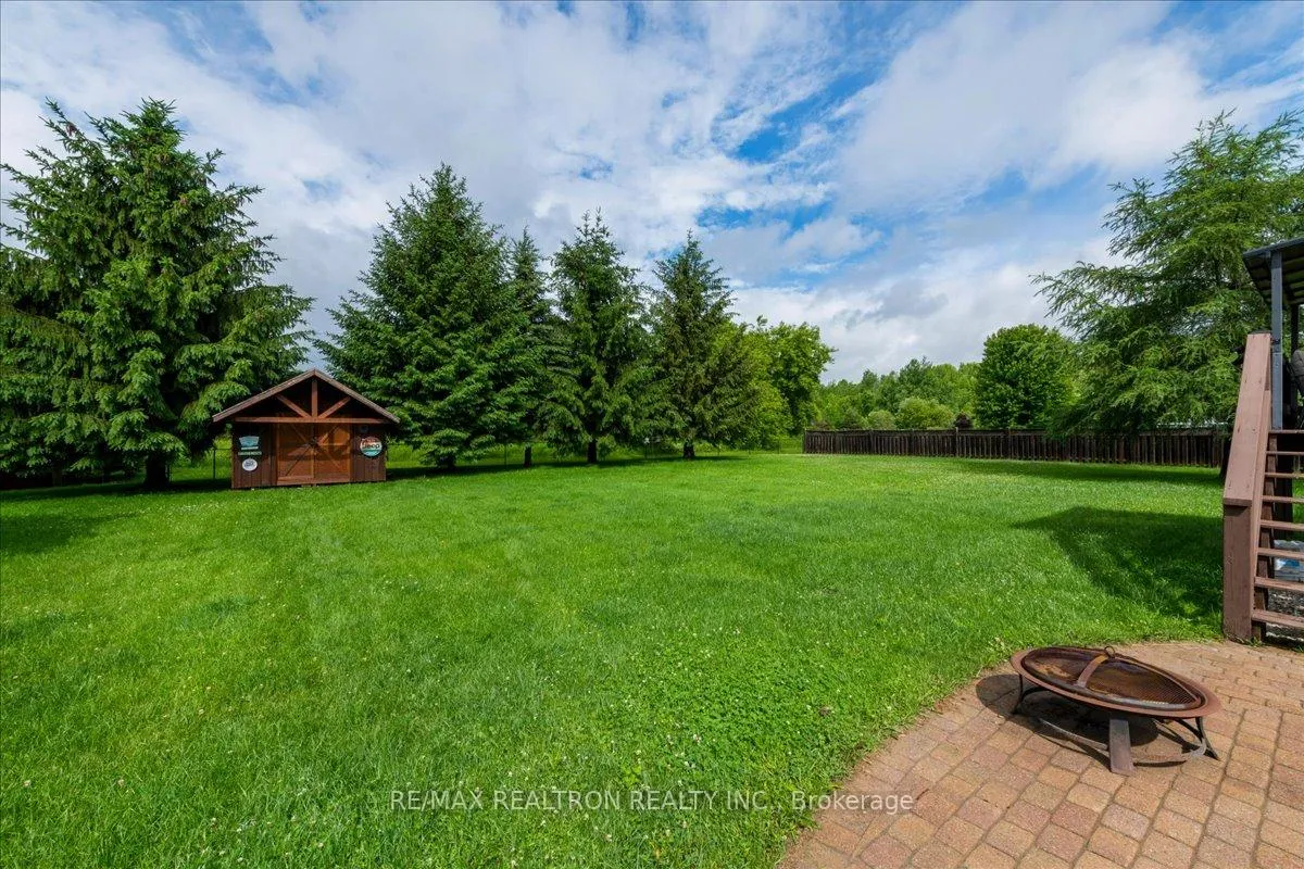 Photo 33 of 4 Templeton Drive, Clearview, New Lowell — HOMEH