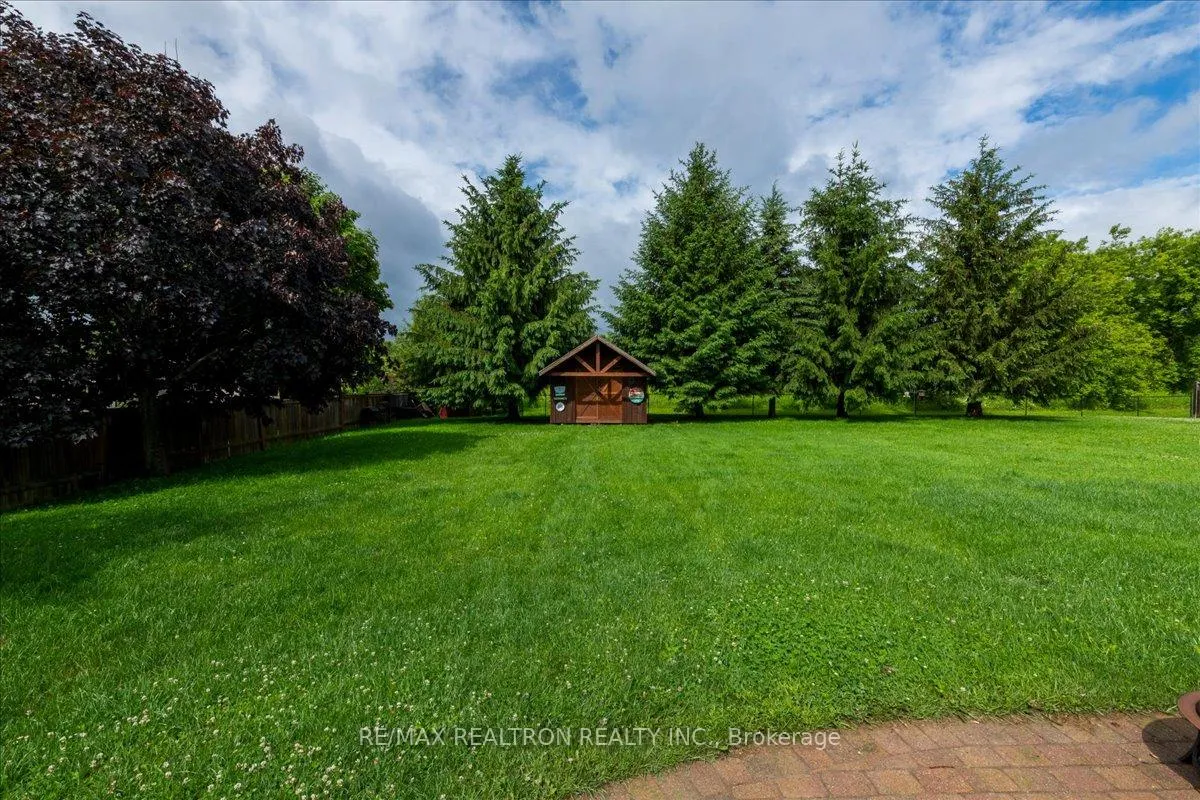 Photo 34 of 4 Templeton Drive, Clearview, New Lowell — HOMEH