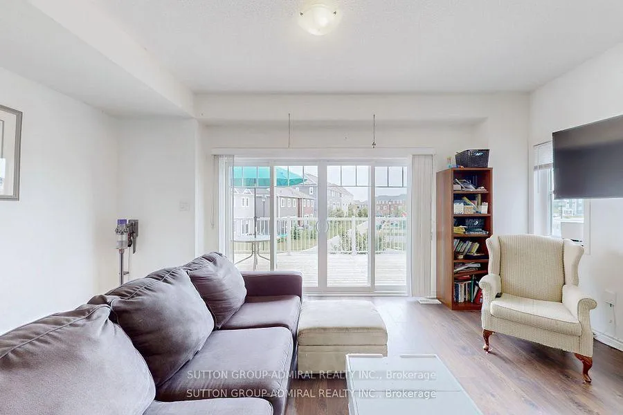 Photo 6 of 146 Village Gate Drive, Wasaga Beach — HOMEH