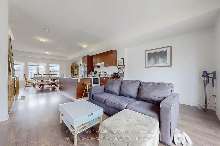 Photo 7 of 146 Village Gate Drive, Wasaga Beach — HOMEH