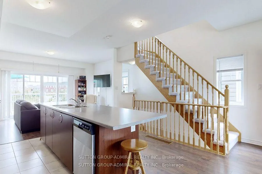 Photo 10 of 146 Village Gate Drive, Wasaga Beach — HOMEH