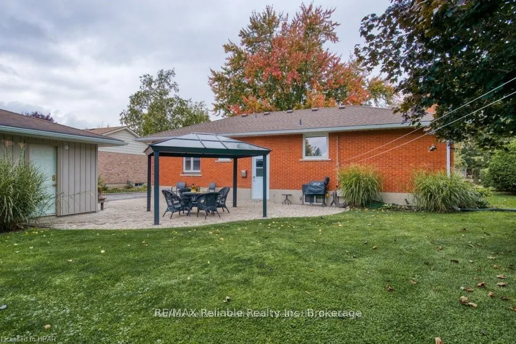 Photo 11 of 45 William Street, Huron East, Egmondville — HOMEH