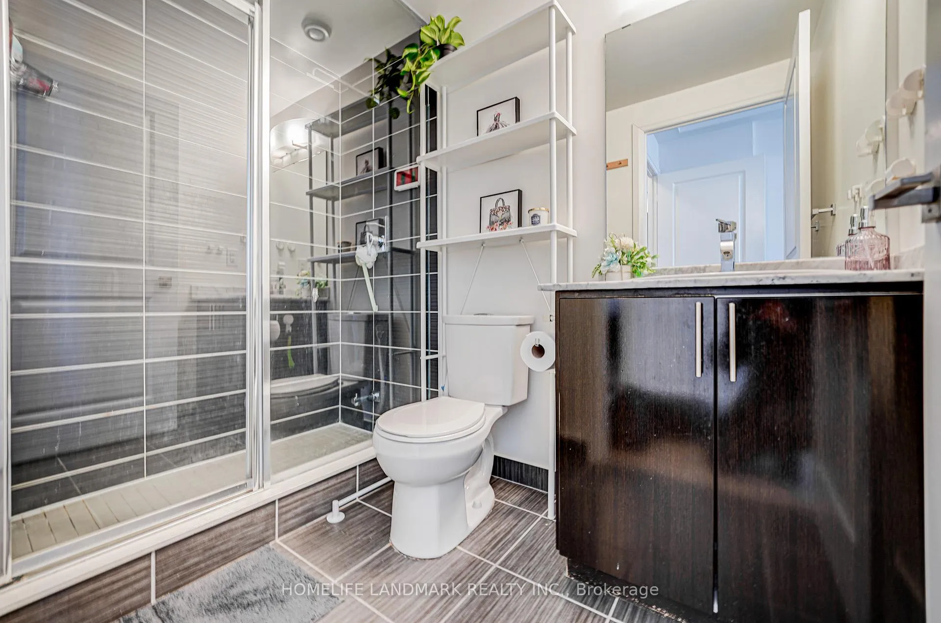 Photo 15 of Unit 2701, 7171 Yonge Street, Markham, Grandview — HOMEH