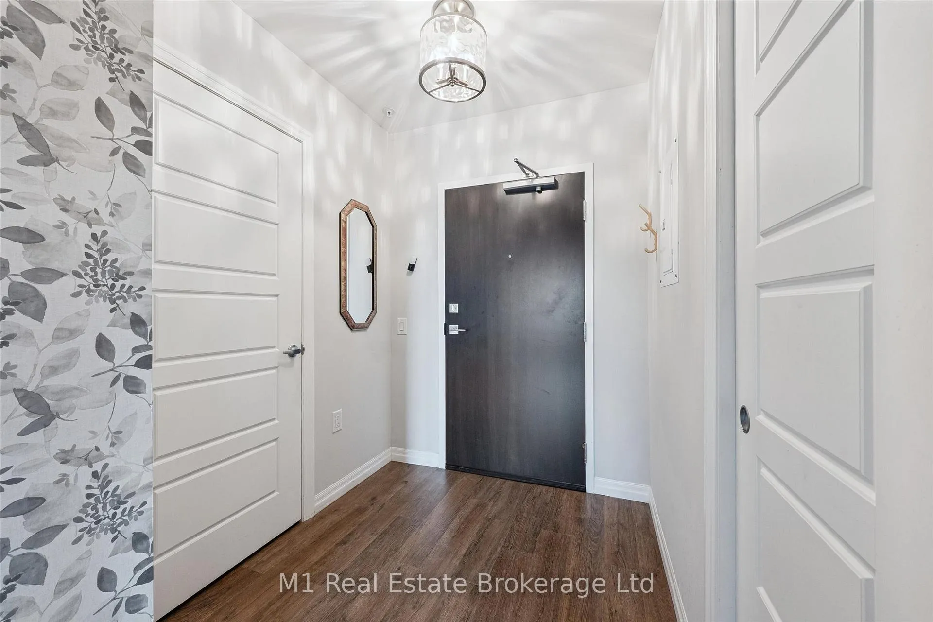 Photo 7 of Unit 13, 35 Kingsbury Square, Guelph, Pineridge/Westminster Woods — HOMEH