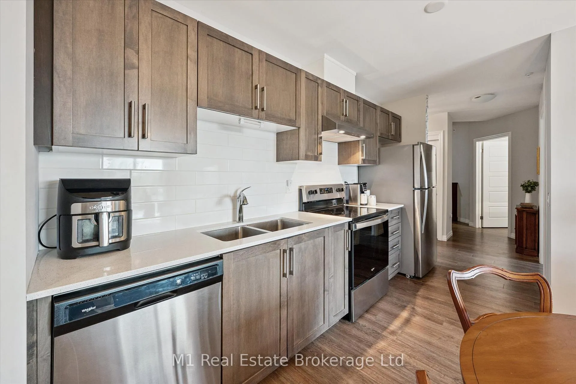Photo 16 of Unit 13, 35 Kingsbury Square, Guelph, Pineridge/Westminster Woods — HOMEH