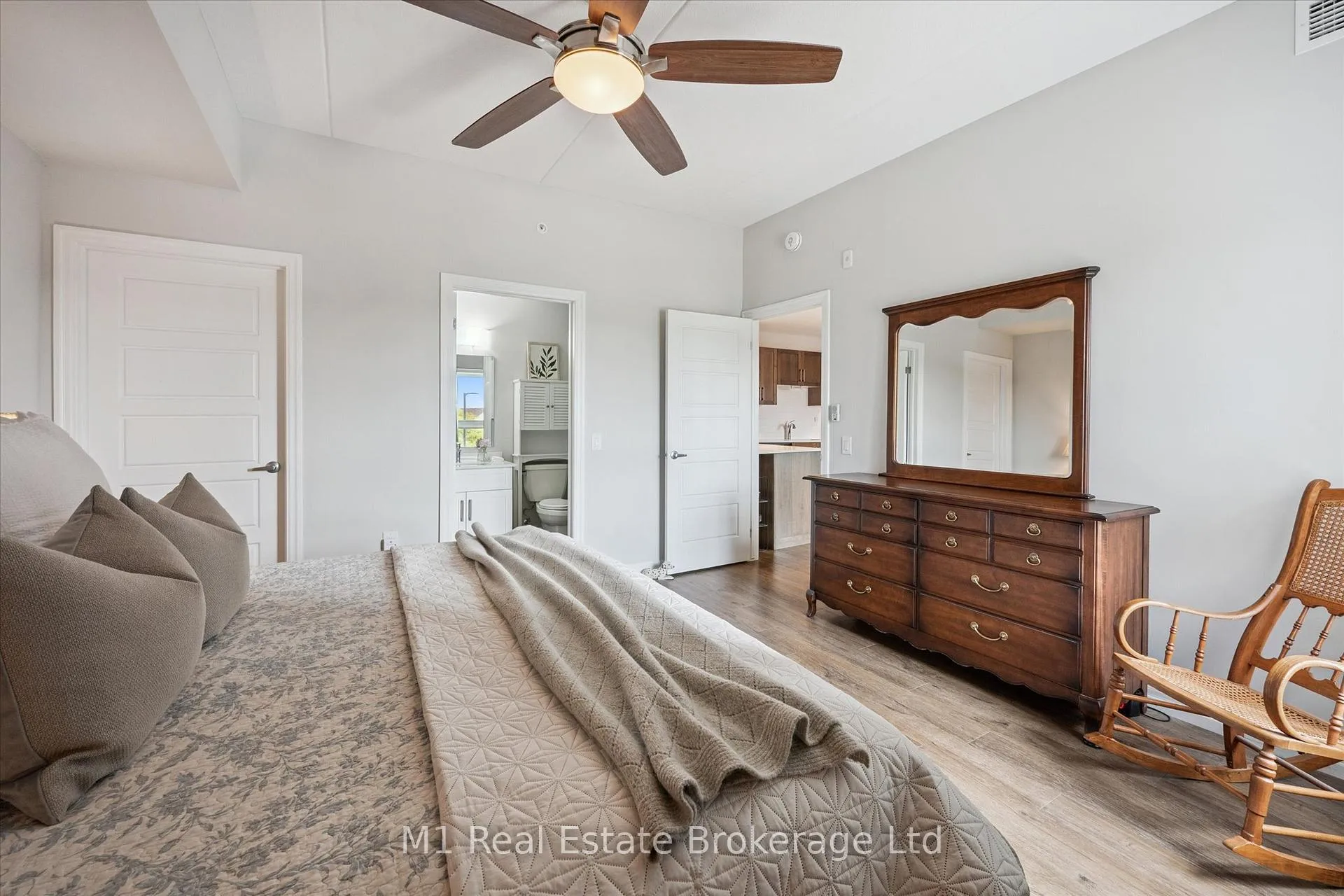 Photo 19 of Unit 13, 35 Kingsbury Square, Guelph, Pineridge/Westminster Woods — HOMEH