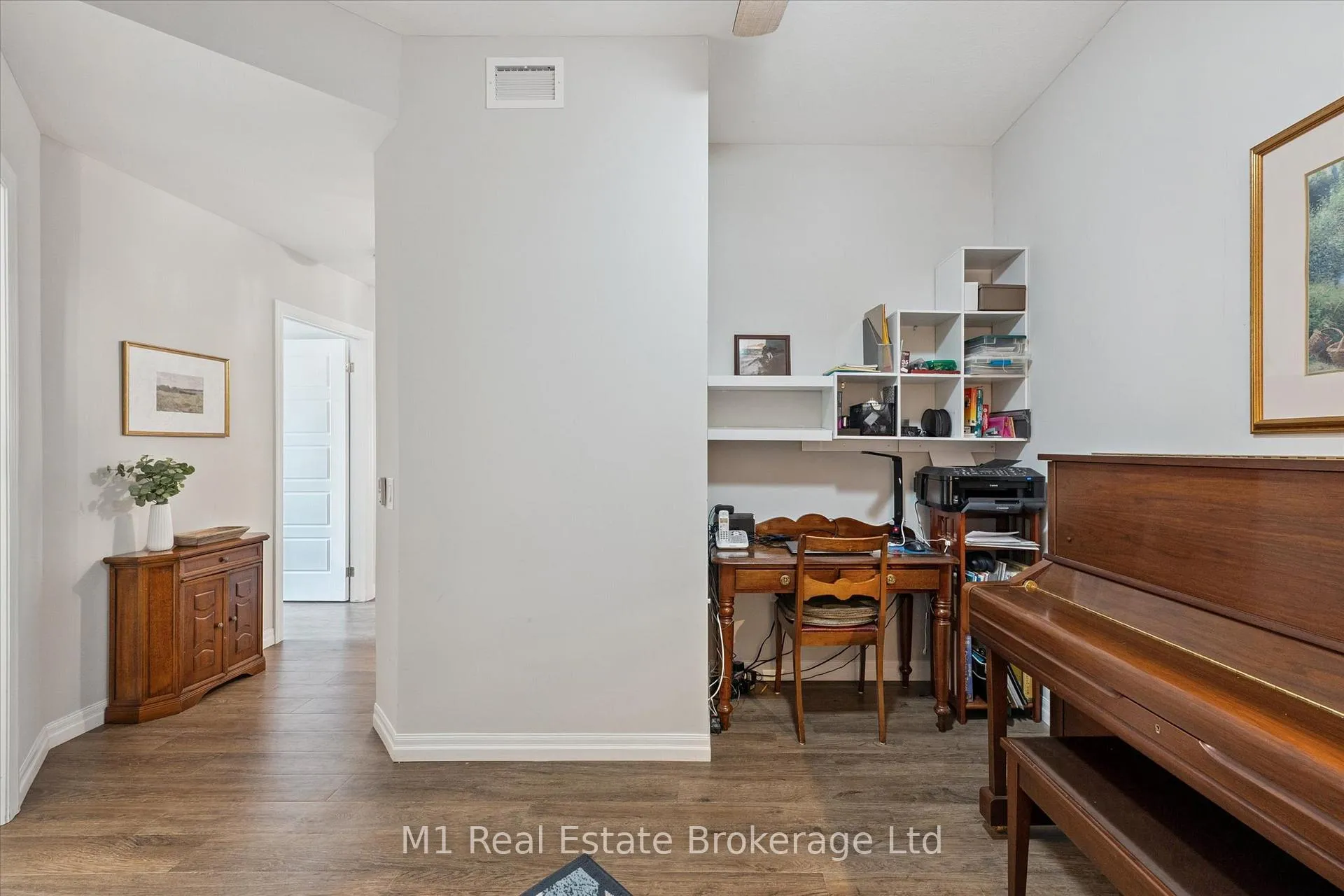 Photo 22 of Unit 13, 35 Kingsbury Square, Guelph, Pineridge/Westminster Woods — HOMEH