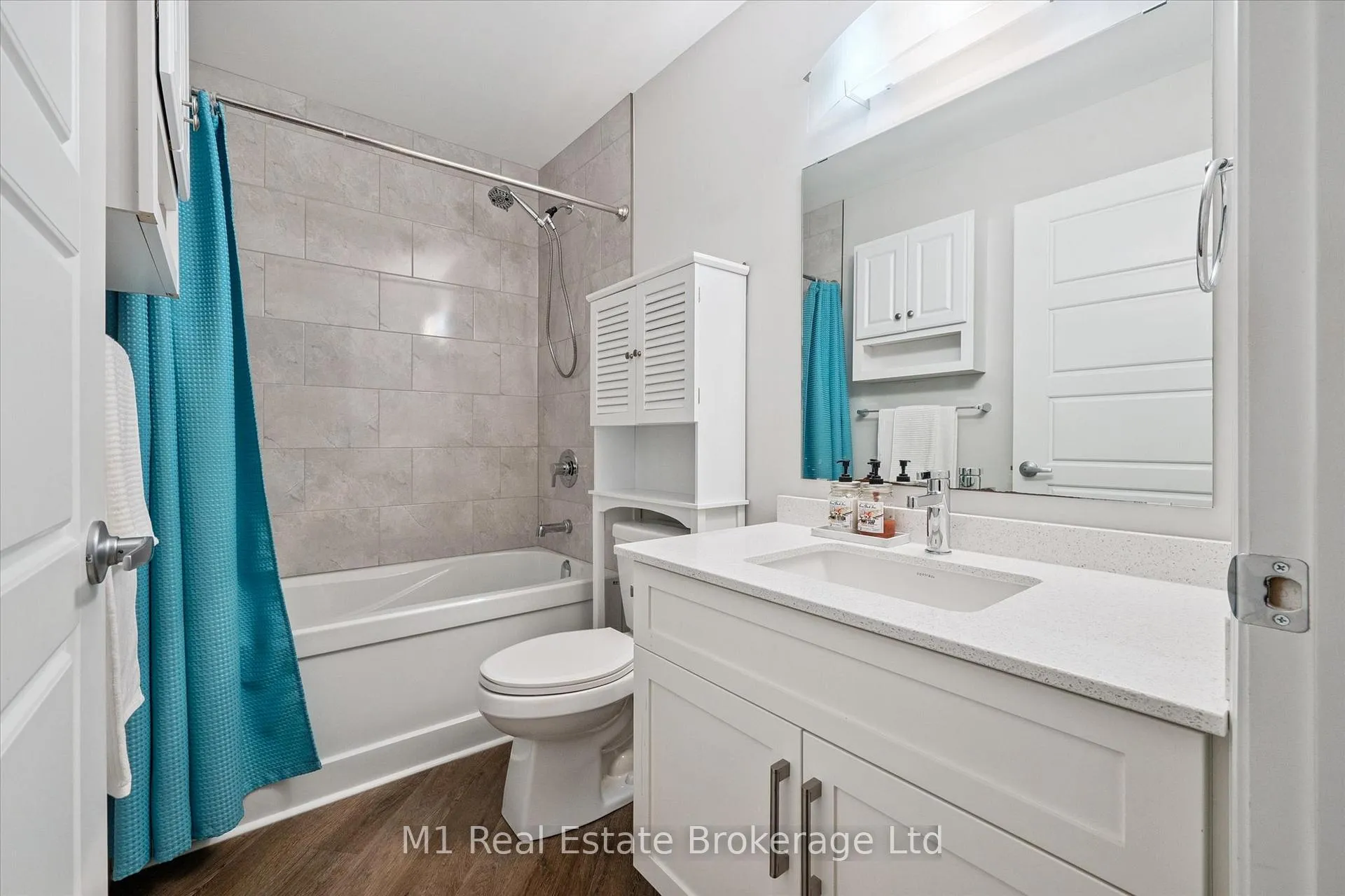 Photo 25 of Unit 13, 35 Kingsbury Square, Guelph, Pineridge/Westminster Woods — HOMEH