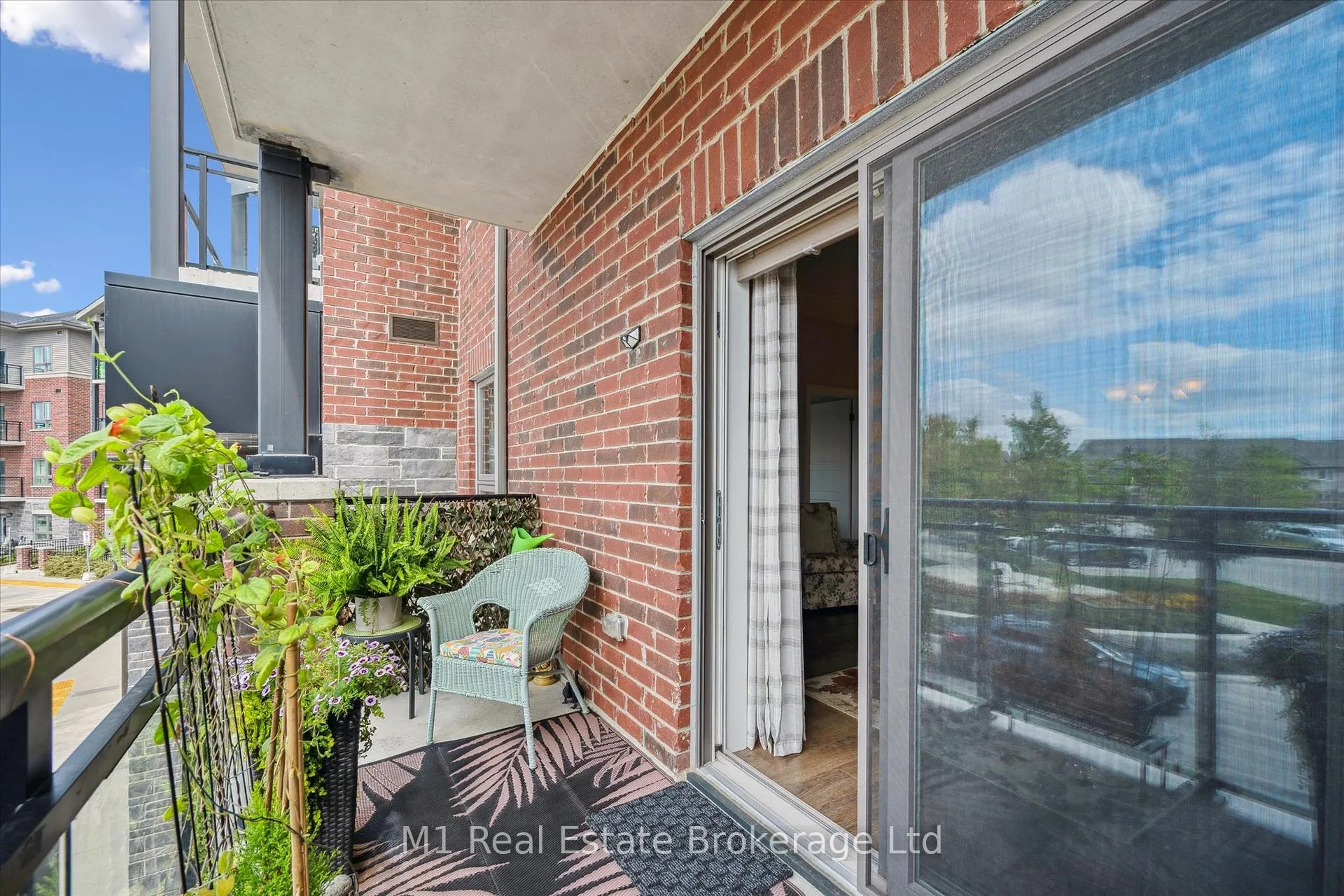 Photo 27 of Unit 13, 35 Kingsbury Square, Guelph, Pineridge/Westminster Woods — HOMEH