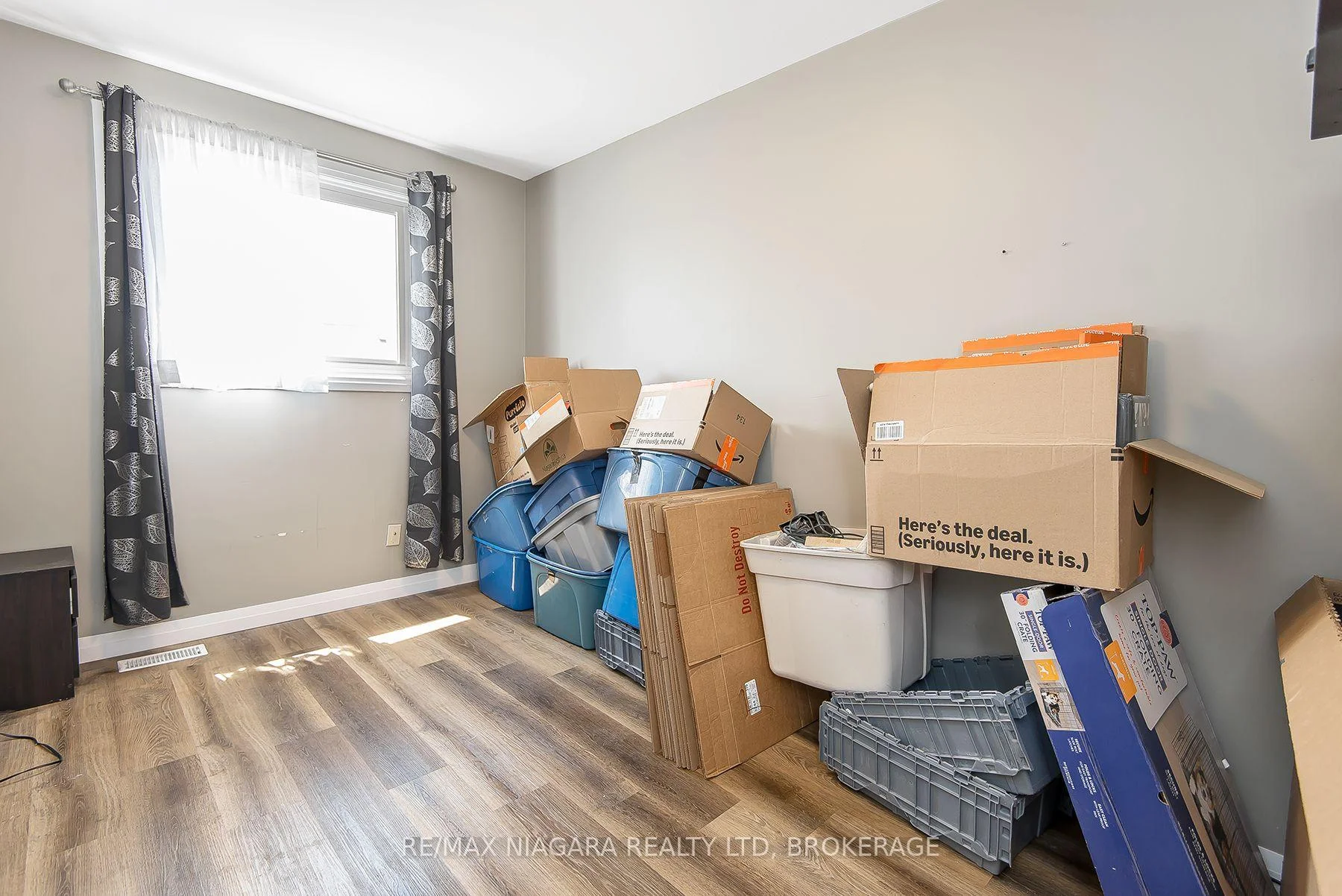 Photo 17 of 58 Dorchester Boulevard, St. Catharines, Carlton/Bunting — HOMEH
