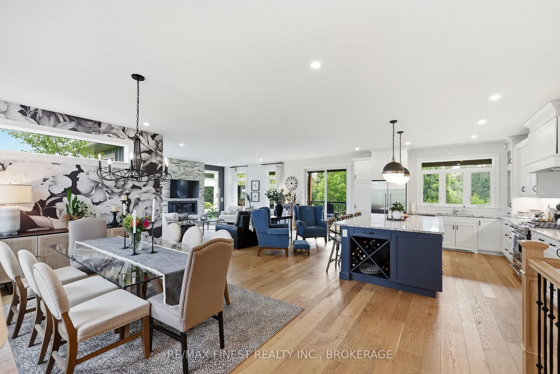 Photo 6 of 1046 Kam Avenue, Frontenac, Frontenac South — HOMEH