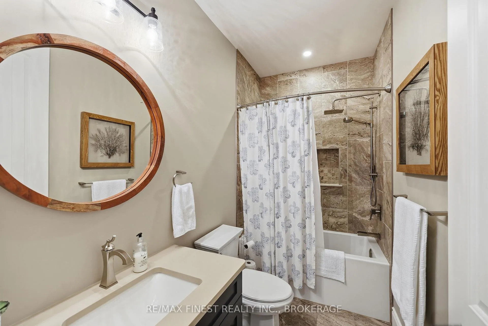 Photo 26 of 1046 Kam Avenue, Frontenac, Frontenac South — HOMEH