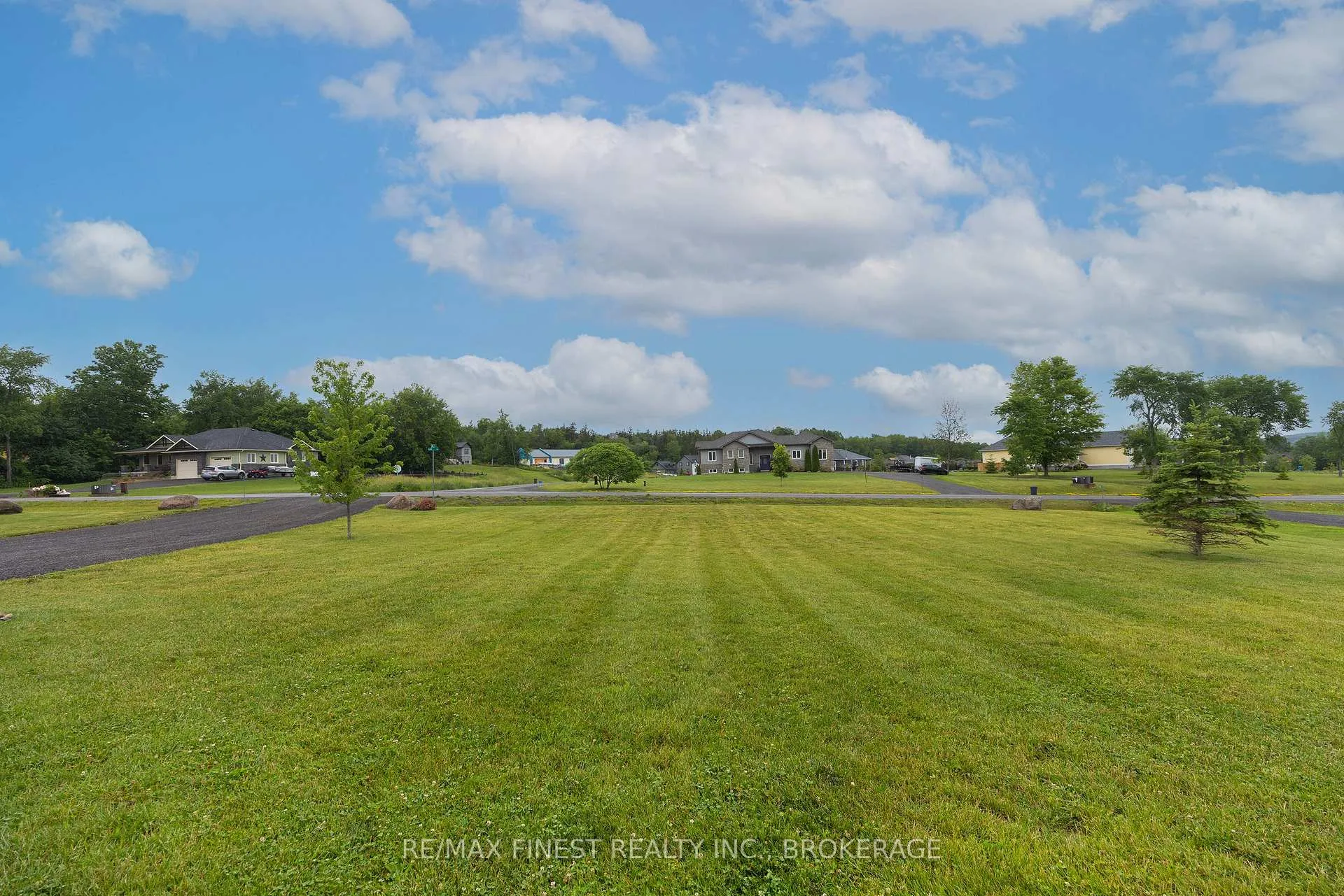 Photo 48 of 1046 Kam Avenue, Frontenac, Frontenac South — HOMEH