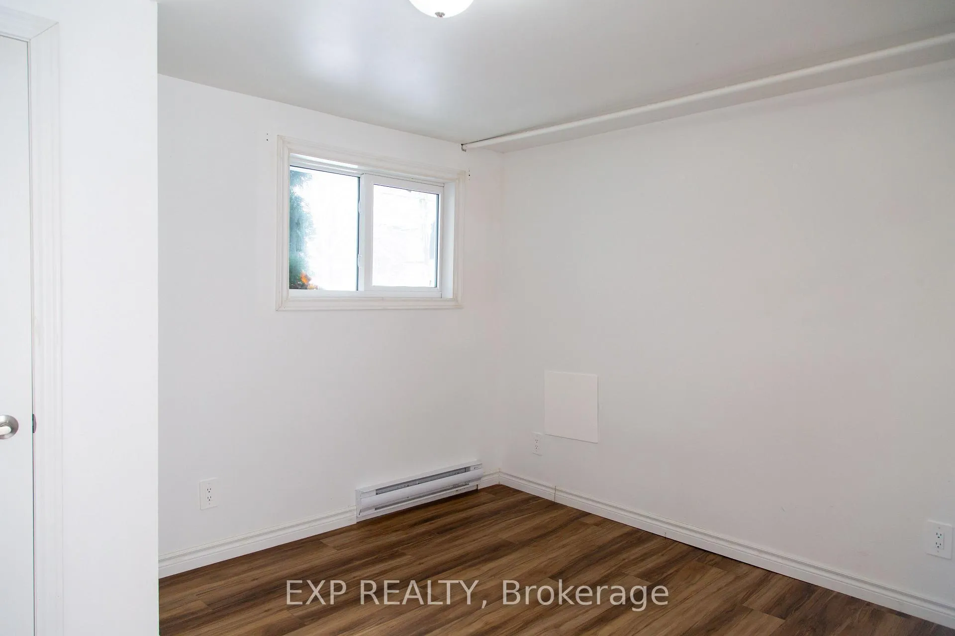 Photo 5 of Unit Lower, 104 South Street E, Aylmer — HOMEH