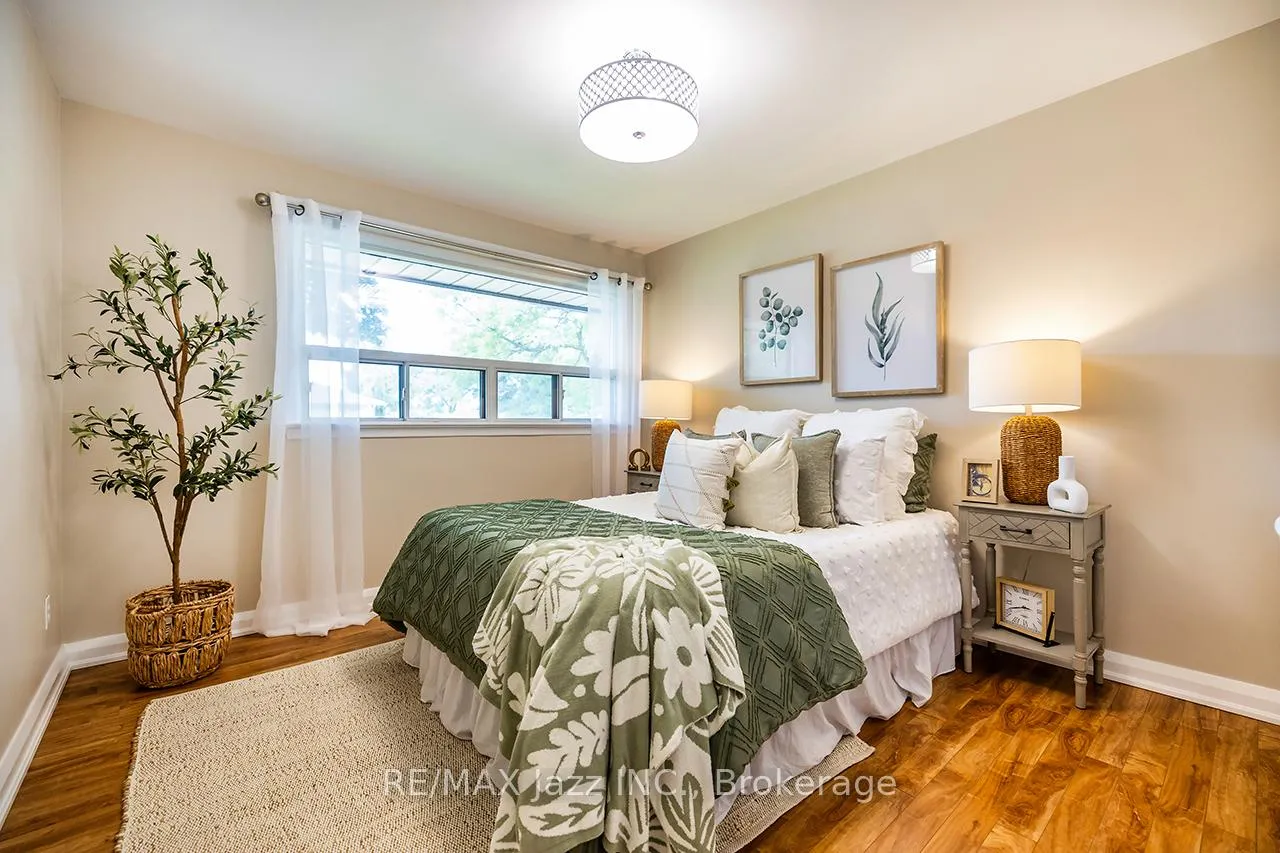 Photo 14 of 571 Finucane Street, Oshawa, McLaughlin — HOMEH