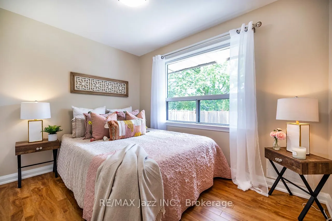 Photo 18 of 571 Finucane Street, Oshawa, McLaughlin — HOMEH