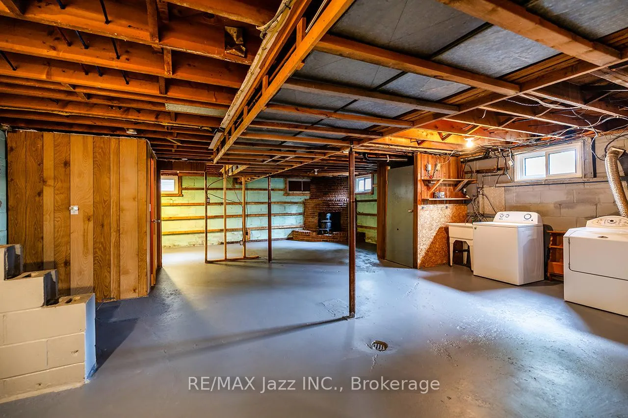 Photo 23 of 571 Finucane Street, Oshawa, McLaughlin — HOMEH