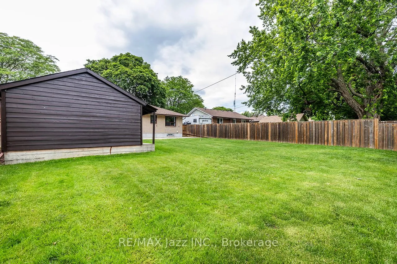 Photo 27 of 571 Finucane Street, Oshawa, McLaughlin — HOMEH