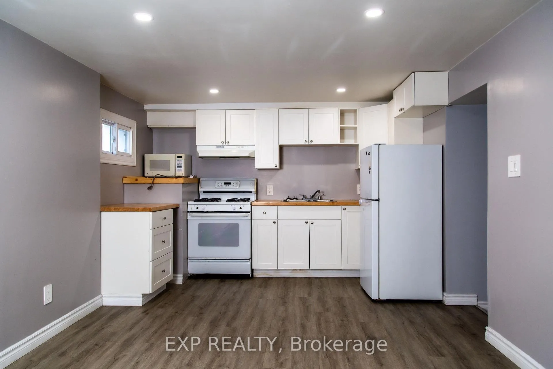 Photo 3 of Unit Lower, 106 South Street E, Aylmer — HOMEH