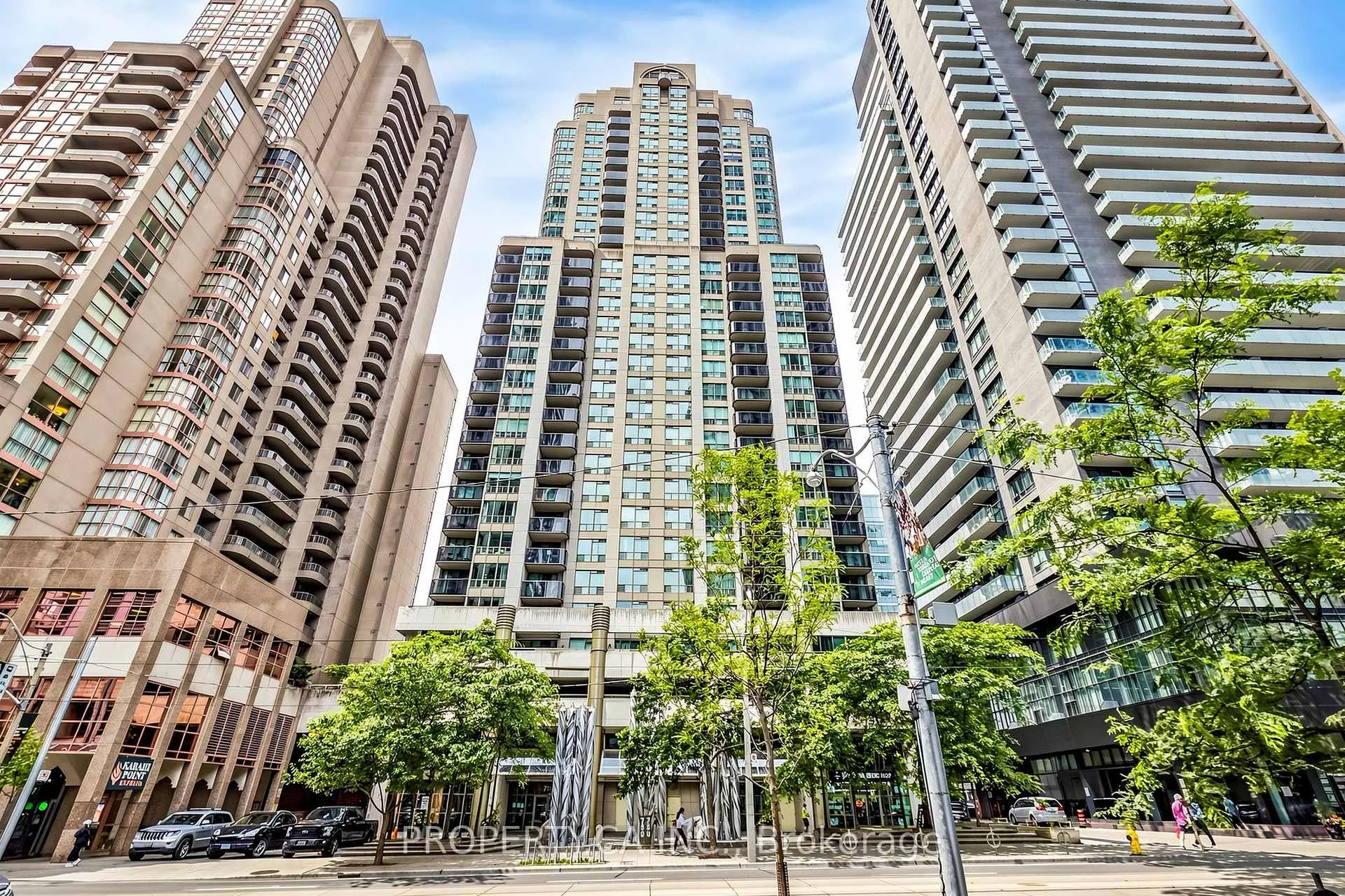 Photo 1 of Unit 3303, 750 Bay Street, Toronto, Bay Street Corridor — HOMEH
