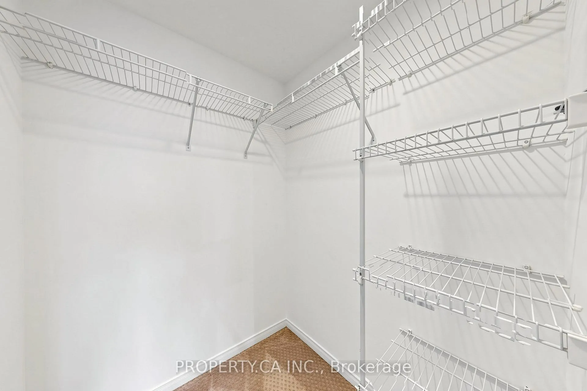Photo 12 of Unit 3303, 750 Bay Street, Toronto, Bay Street Corridor — HOMEH