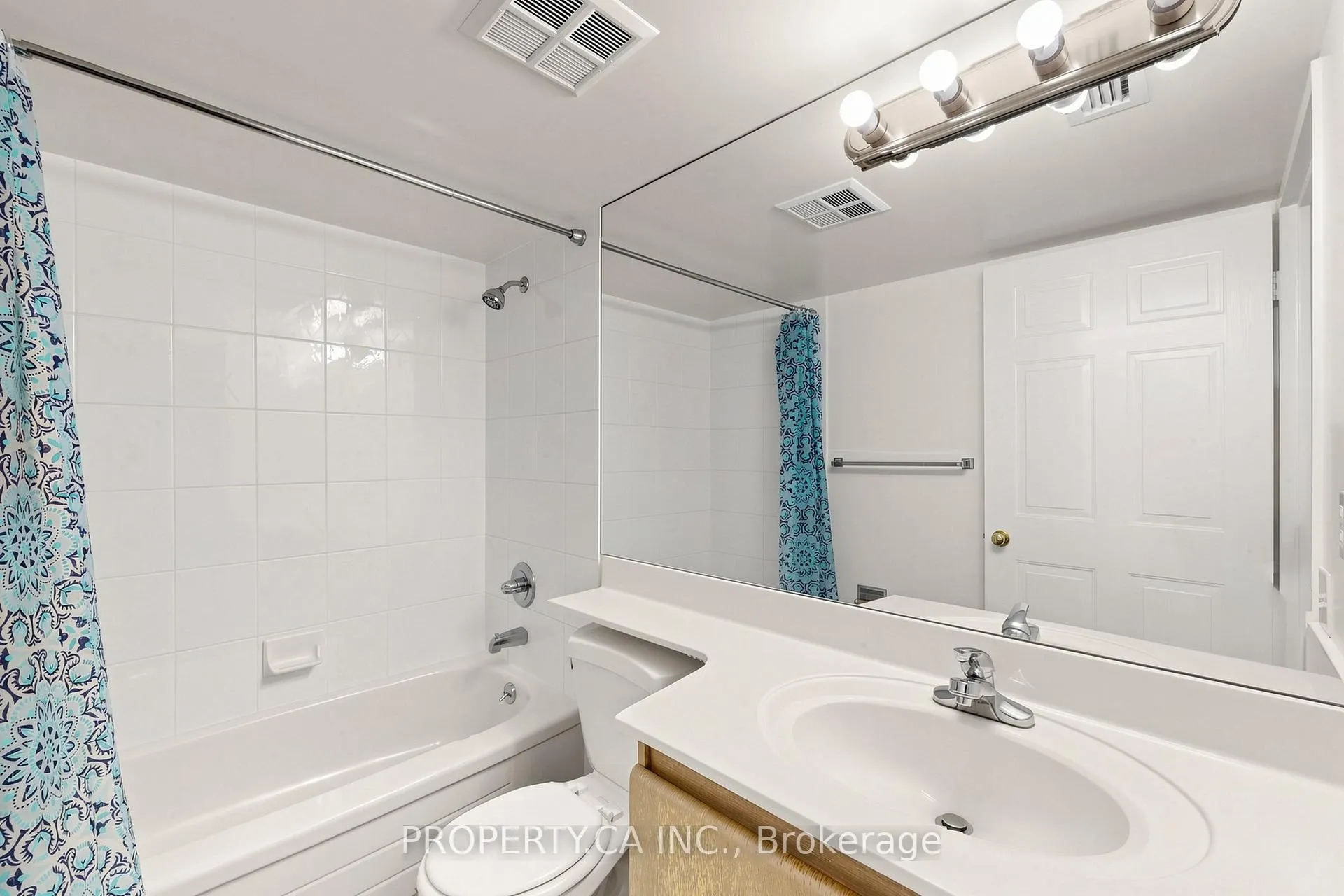 Photo 17 of Unit 3303, 750 Bay Street, Toronto, Bay Street Corridor — HOMEH